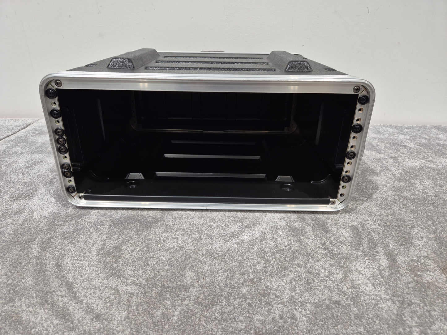 4u Flight Case Rack Mount - Black