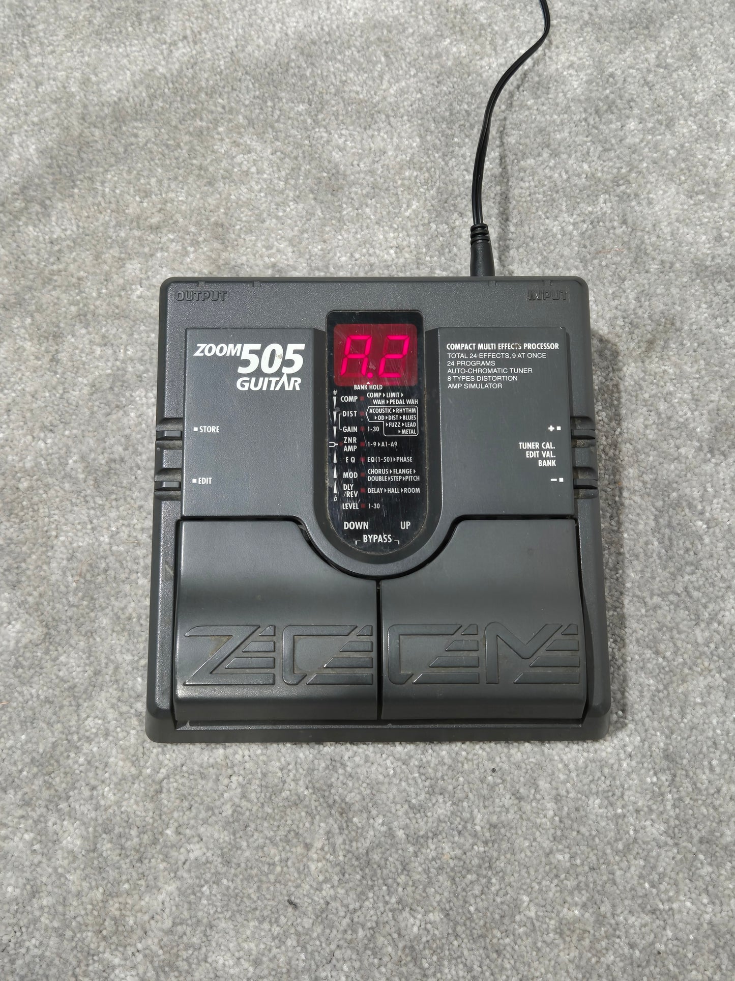 Zoom 505 Guitar Pedal - Multi-Effects Guitar Pedal