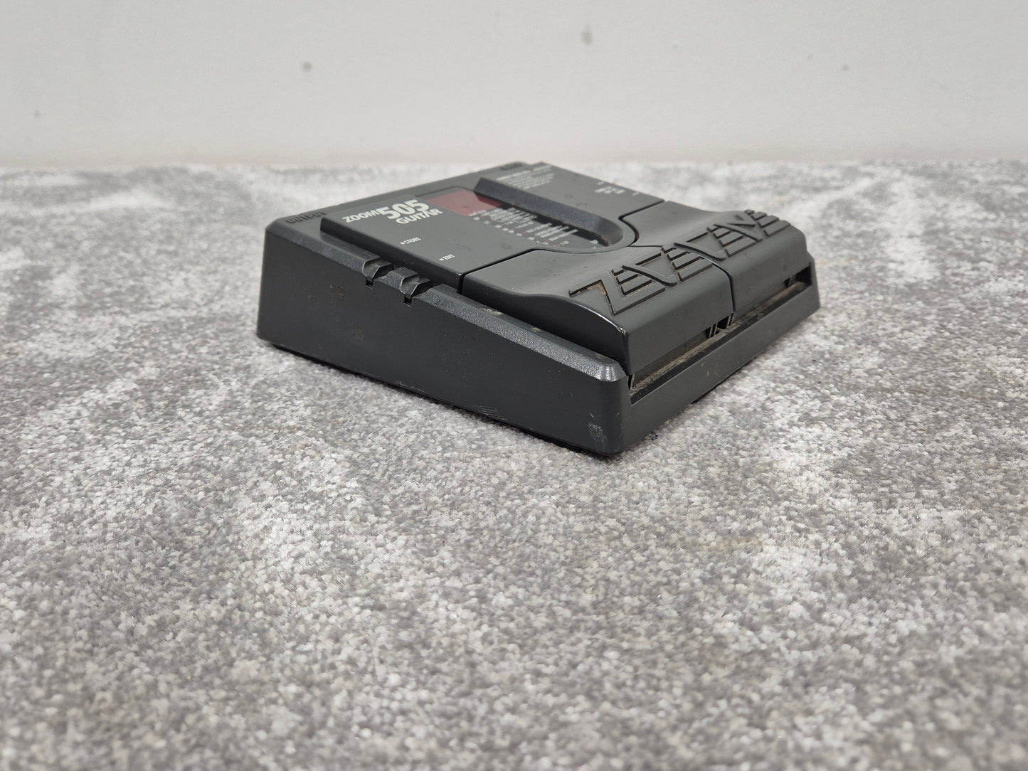 Zoom 505 Guitar Pedal - Multi-Effects Guitar Pedal