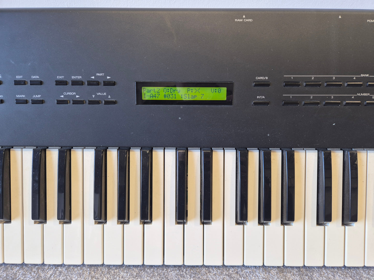 Roland U-20 - PCM-Sample Synthesizer w/ Original Box (Spares or Repairs)