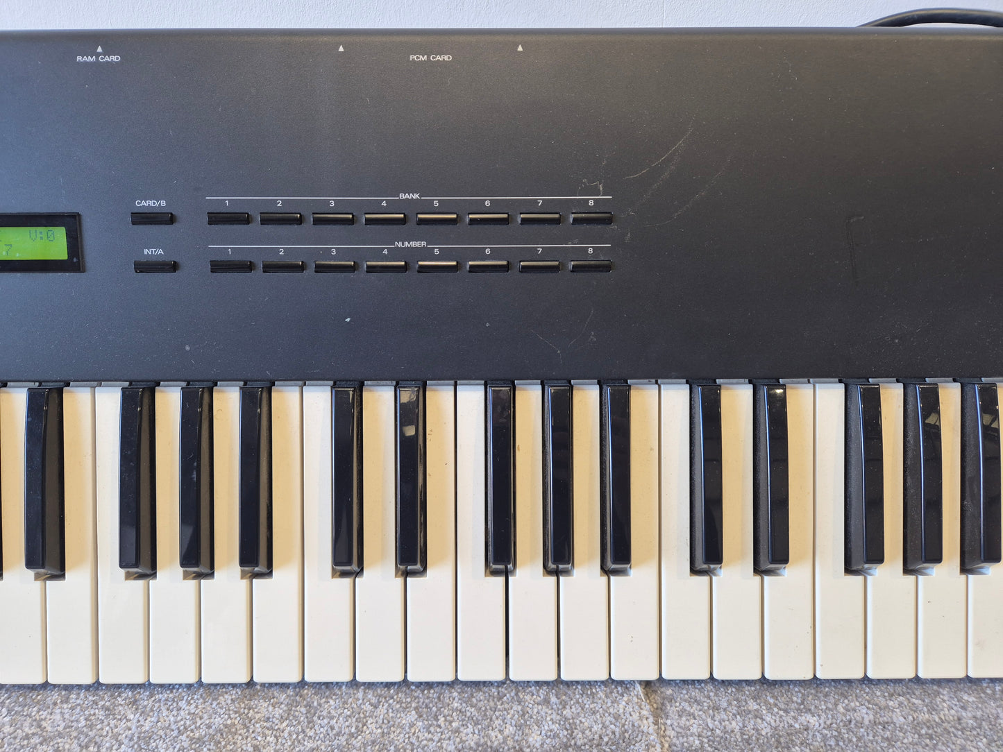 Roland U-20 - PCM-Sample Synthesizer w/ Original Box (Spares or Repairs)