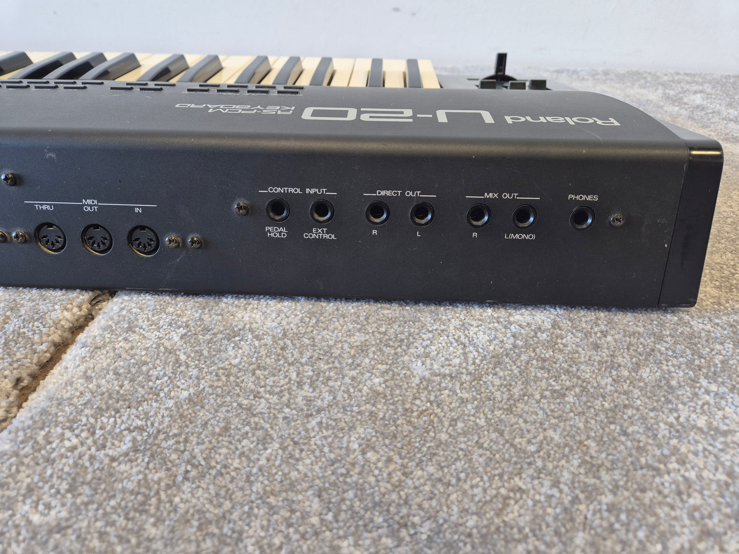 Roland U-20 - PCM-Sample Synthesizer w/ Original Box (Spares or Repairs)