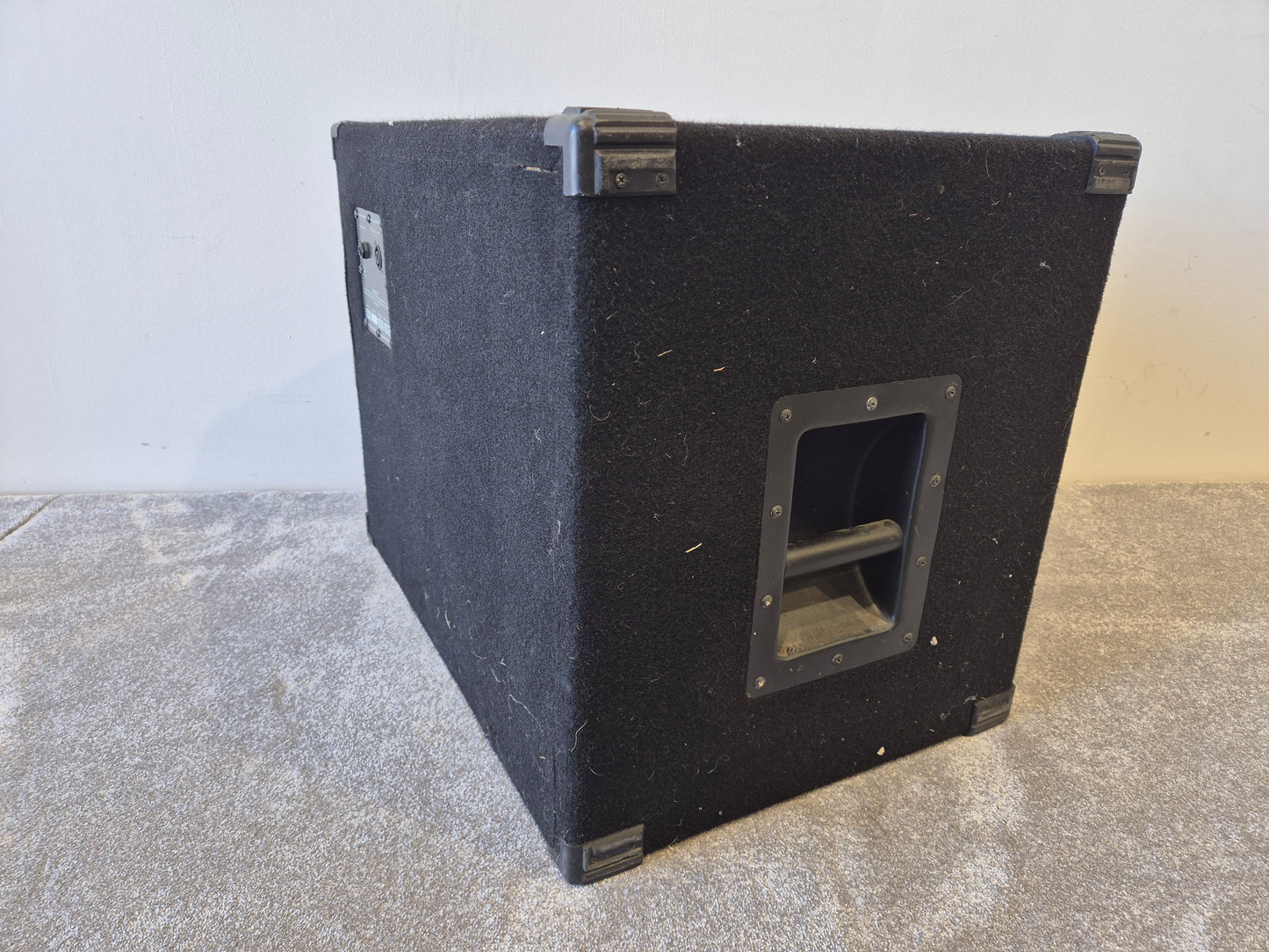 Ashdown Mag 115 Deep - 250 watts 1 x 15" Bass Amplifier Cabinet