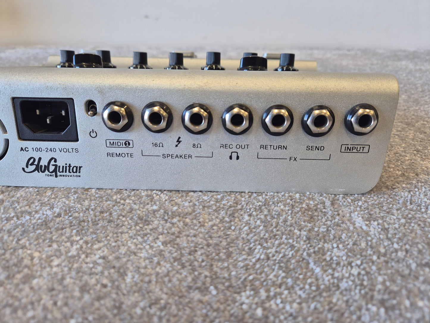 BluGuitar AMP1 - Compact and Versatile Guitar Amplifier w/ Original Box