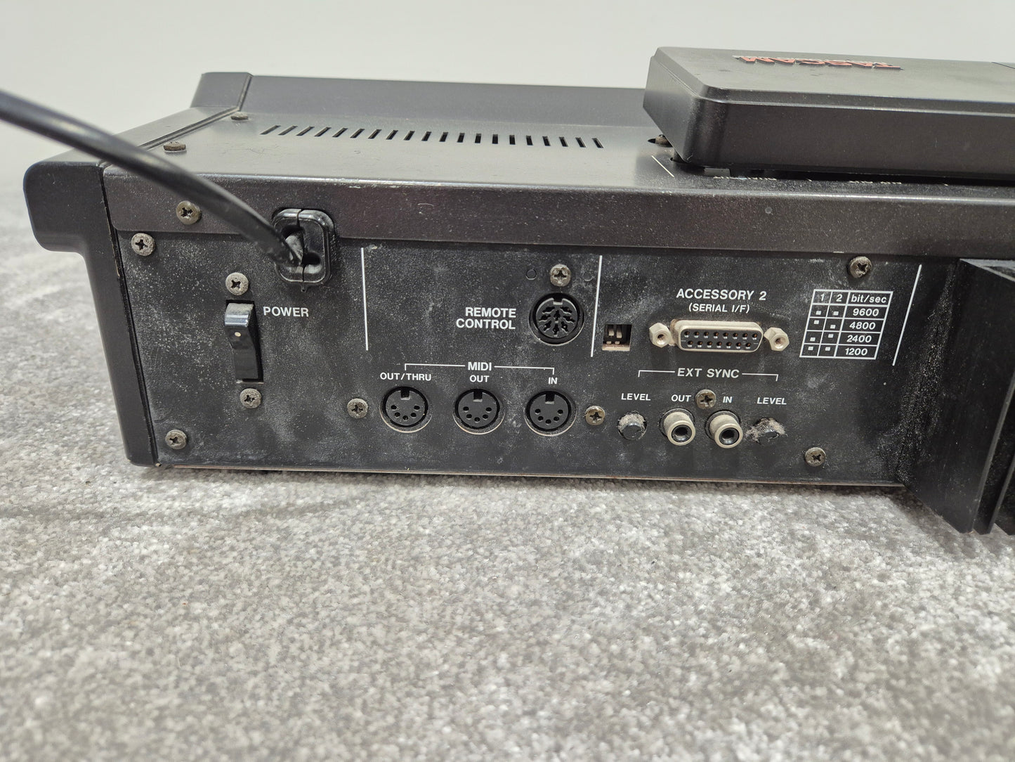 Tascam 688 - MidiStudio 688 8-Track Cassette Recorder