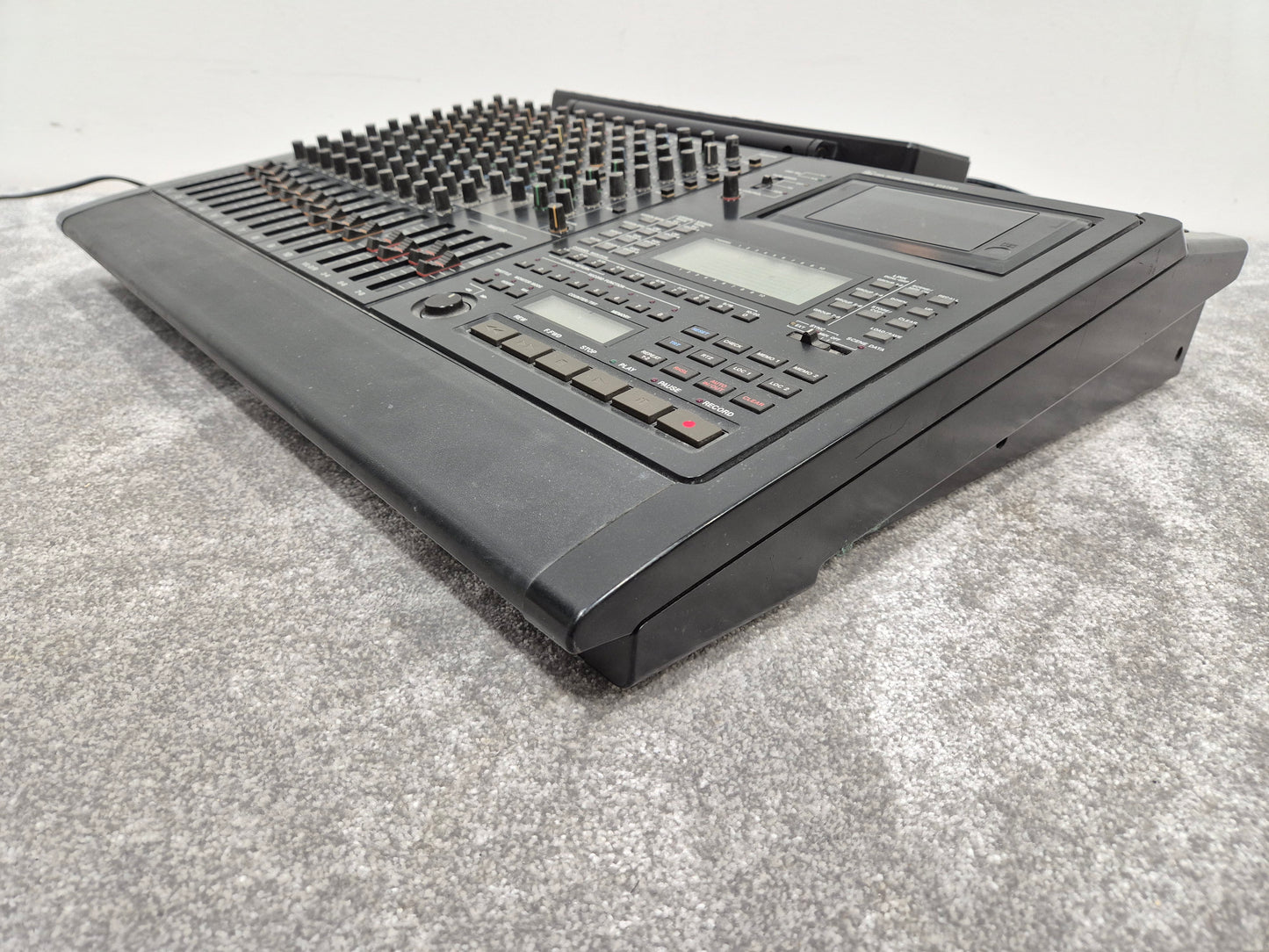 Tascam 688 - MidiStudio 688 8-Track Cassette Recorder