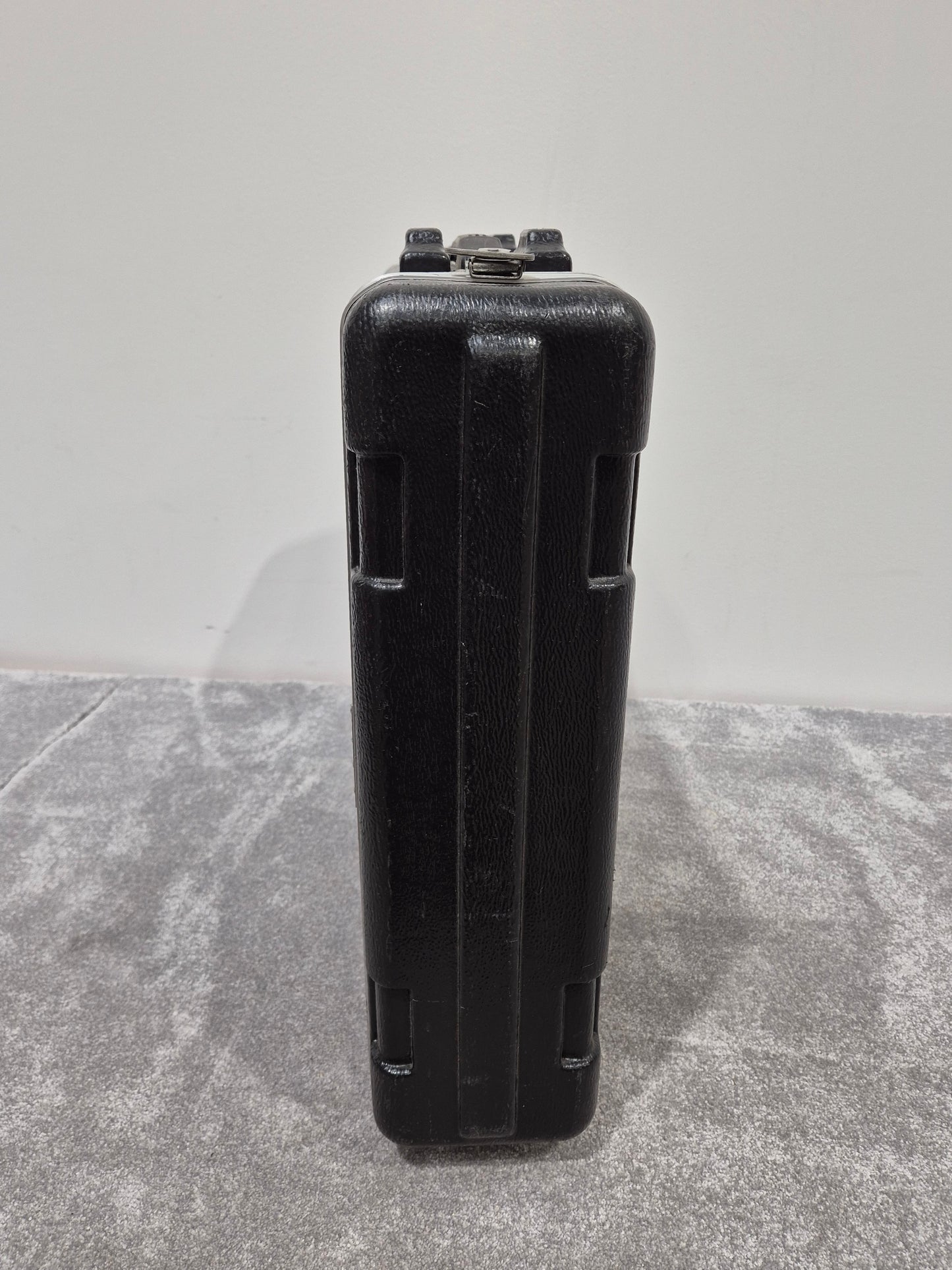 Gator Hard Case - 2U Molded Rack Case - Black