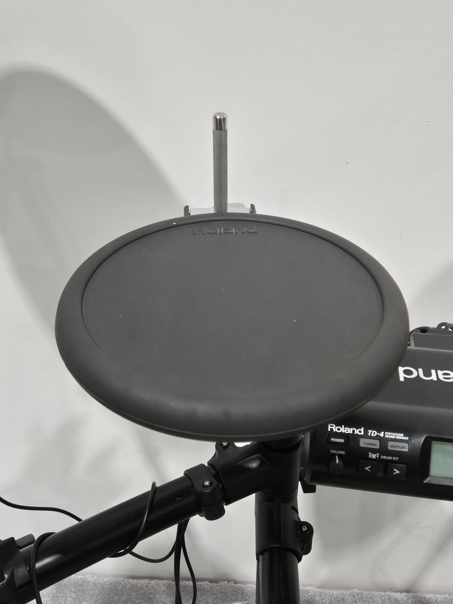 Roland Electric Drum Kit - TD-4 Sound Module/PDX-8 Mesh Head, PD8 Pads x3, CY5 Cymbal Pad, CY8 Cymbals x2,FD8 Foot Controller, KD8 Trigger Pad, MDS-4 Drum Stand