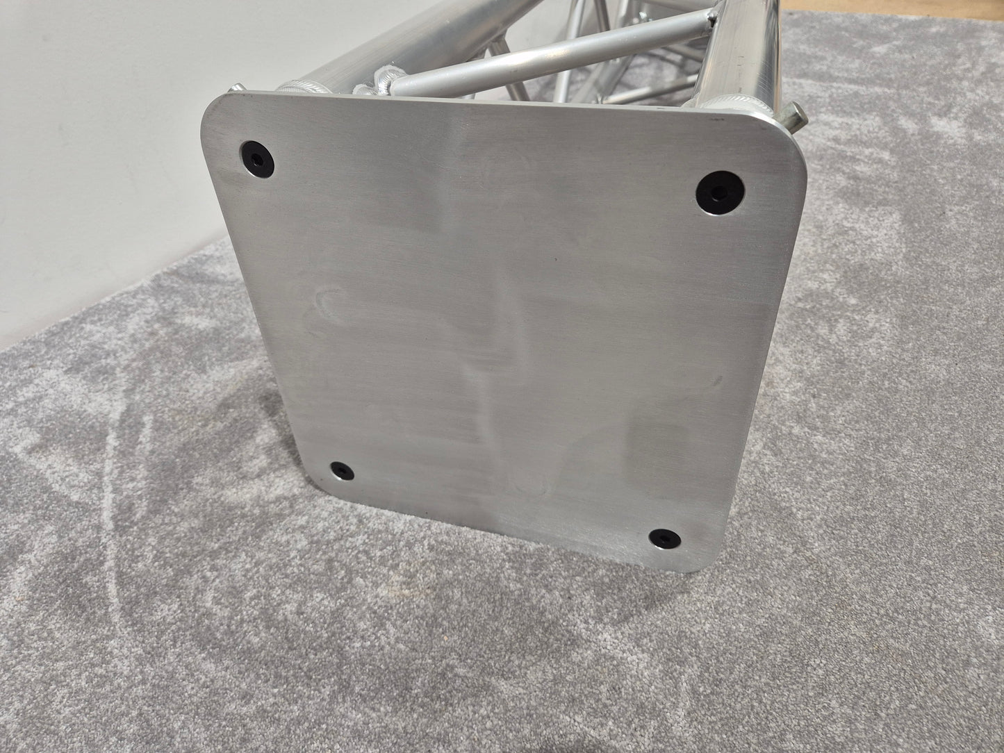 Global Truss Standard F34 - 1.5m Square Aluminium Truss