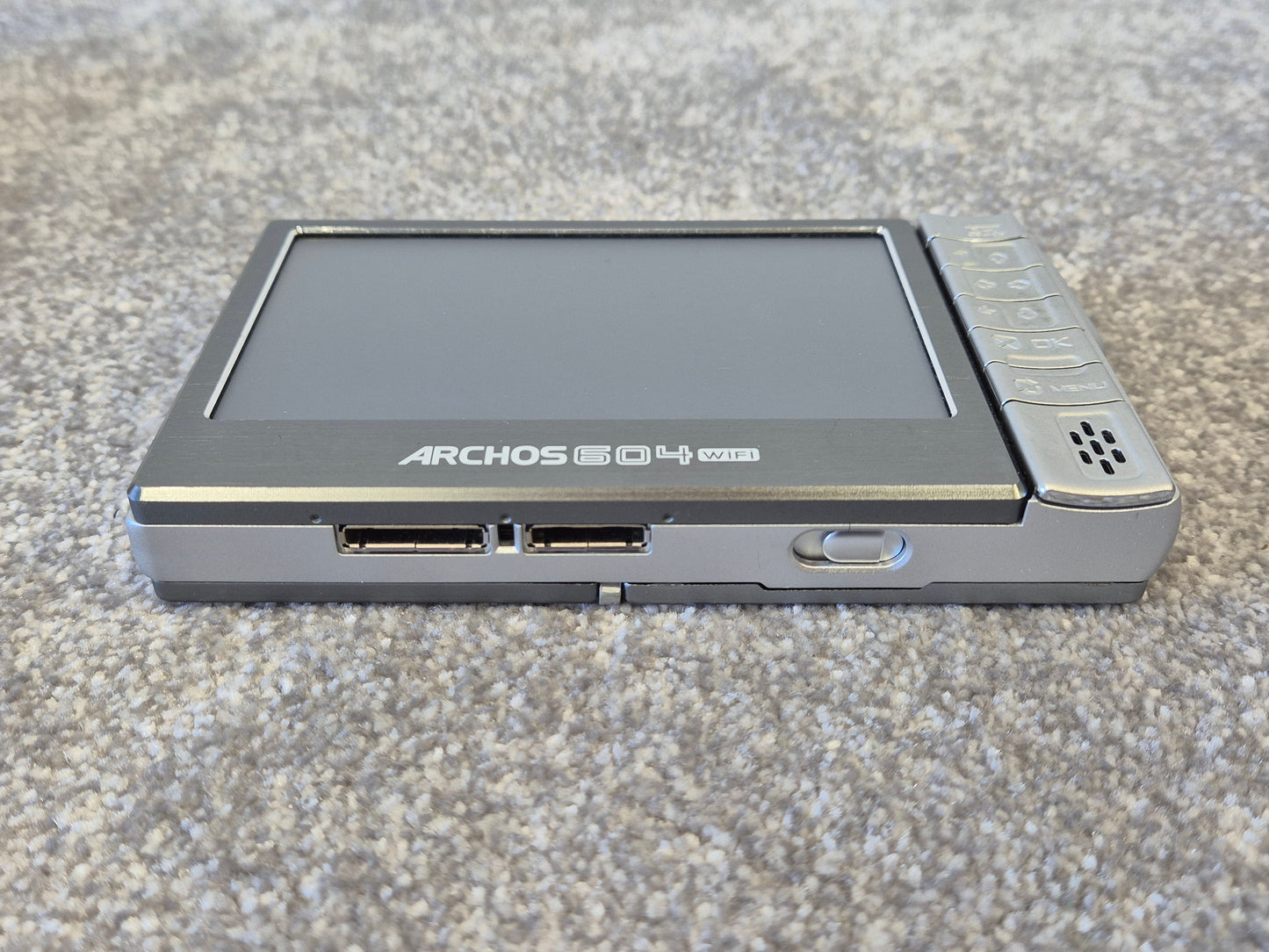 ARCHOS 604 WiFi - Portable Digital Media Player