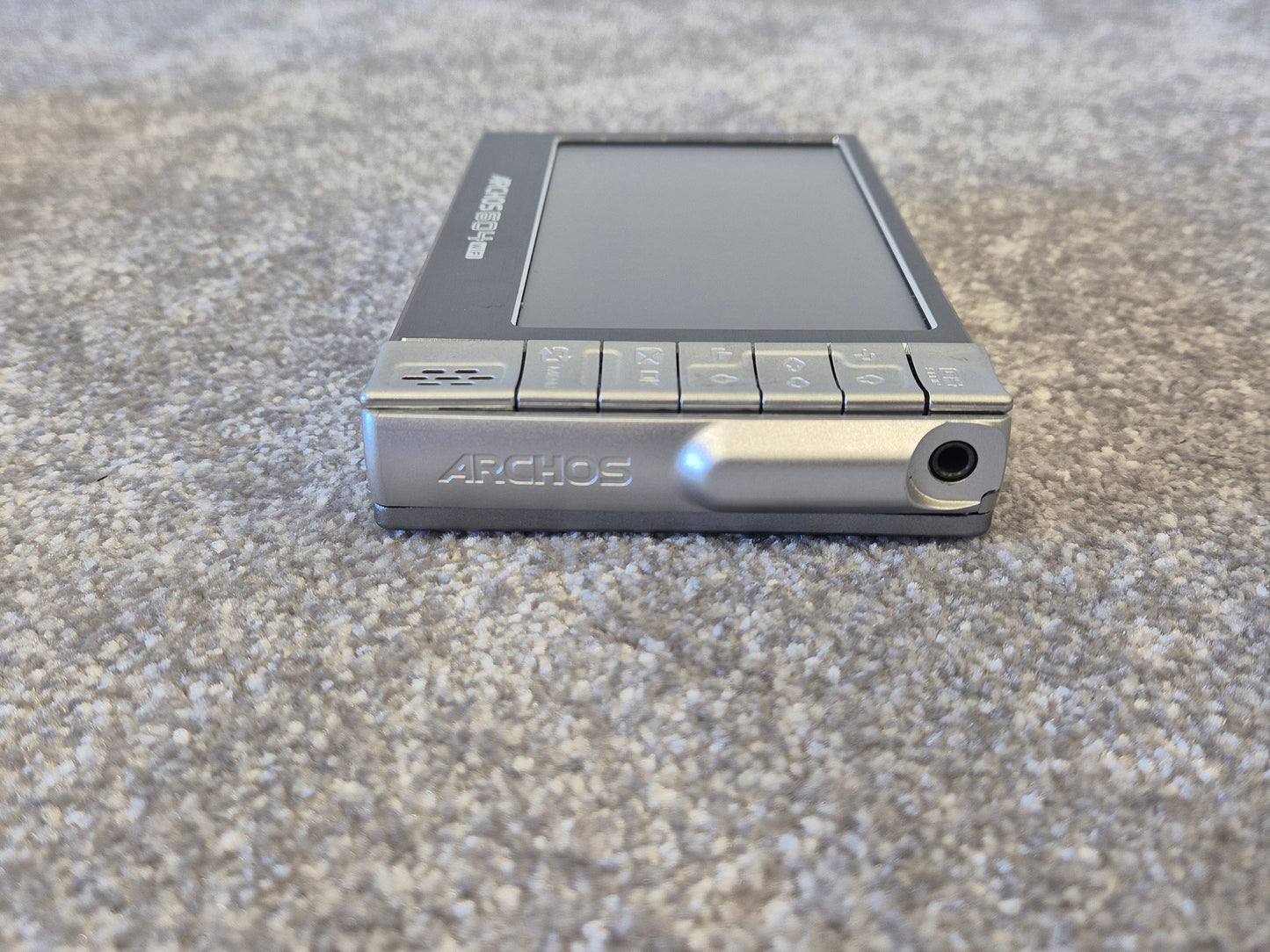 ARCHOS 604 WiFi - Portable Digital Media Player