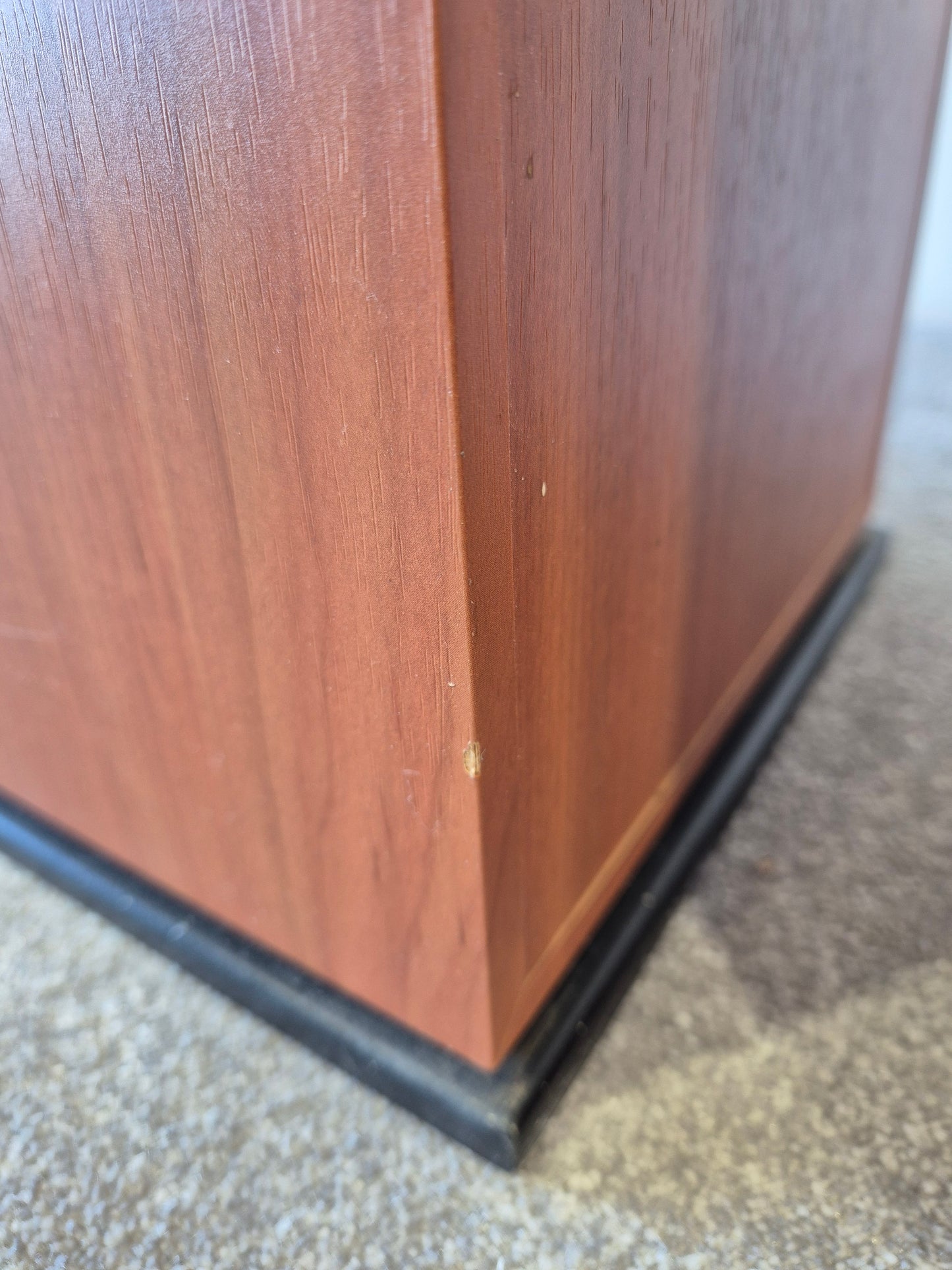 Wharfedale Diamond 8.3 - Floor-Standing Speakers (Pair)