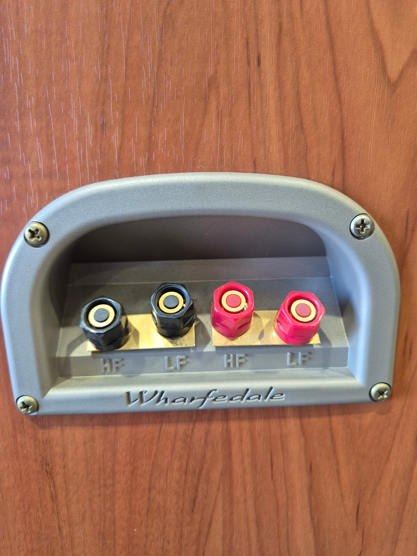 Wharfedale Diamond 8.3 - Floor-Standing Speakers (Pair)