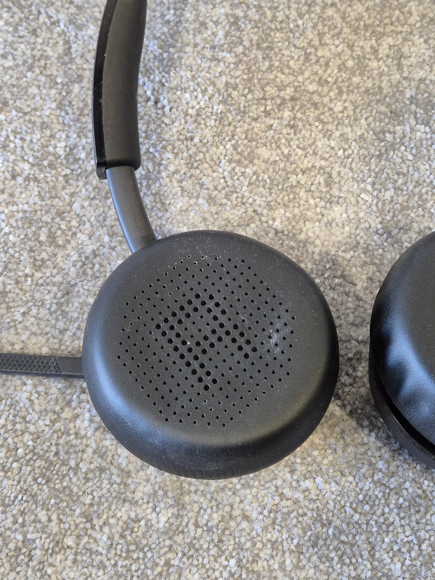 Dell Pro WL5022 - Wireless Headset (Spares or Repair)
