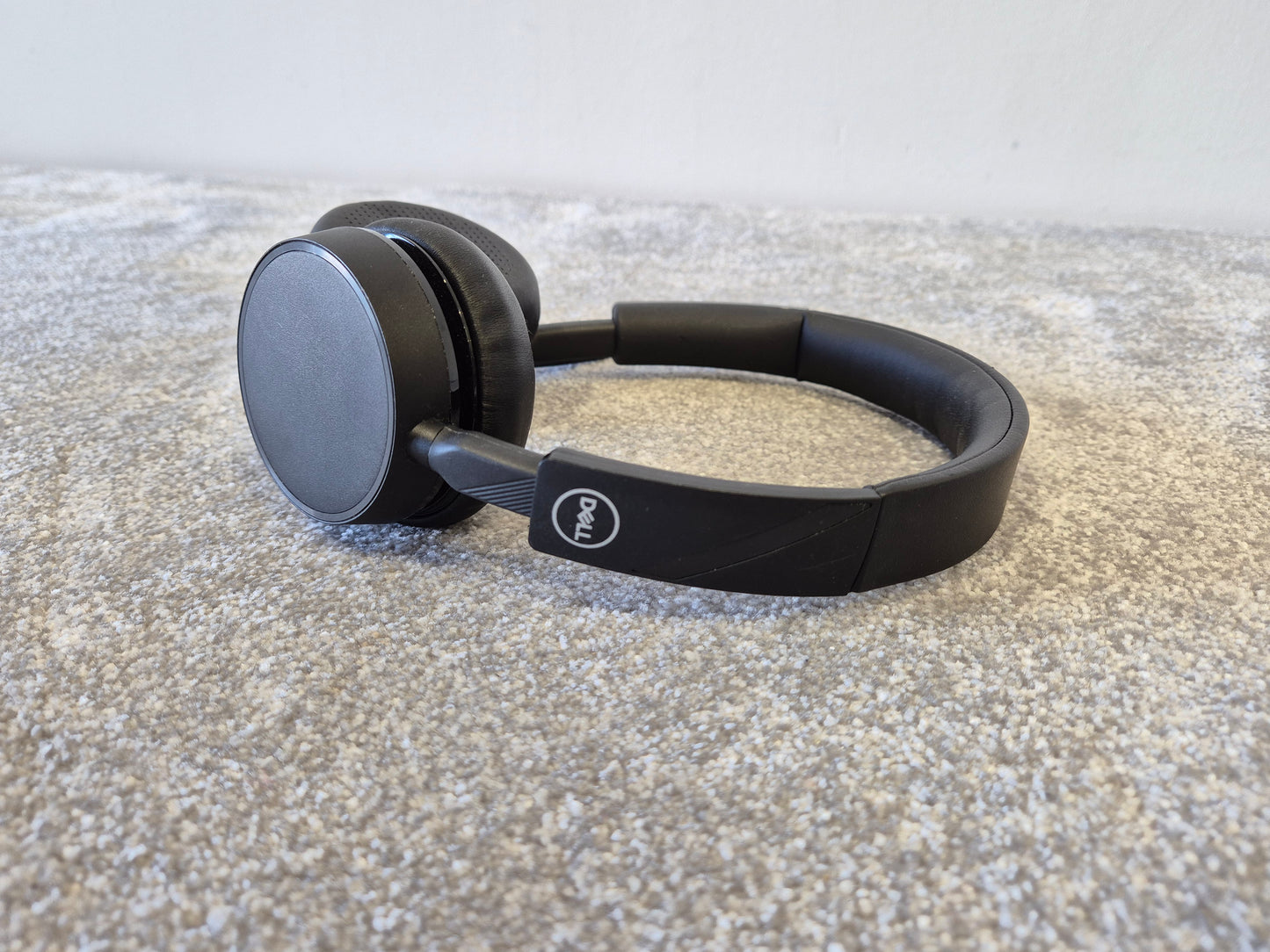 Dell Pro WL5022 - Wireless Headset (Spares or Repair)