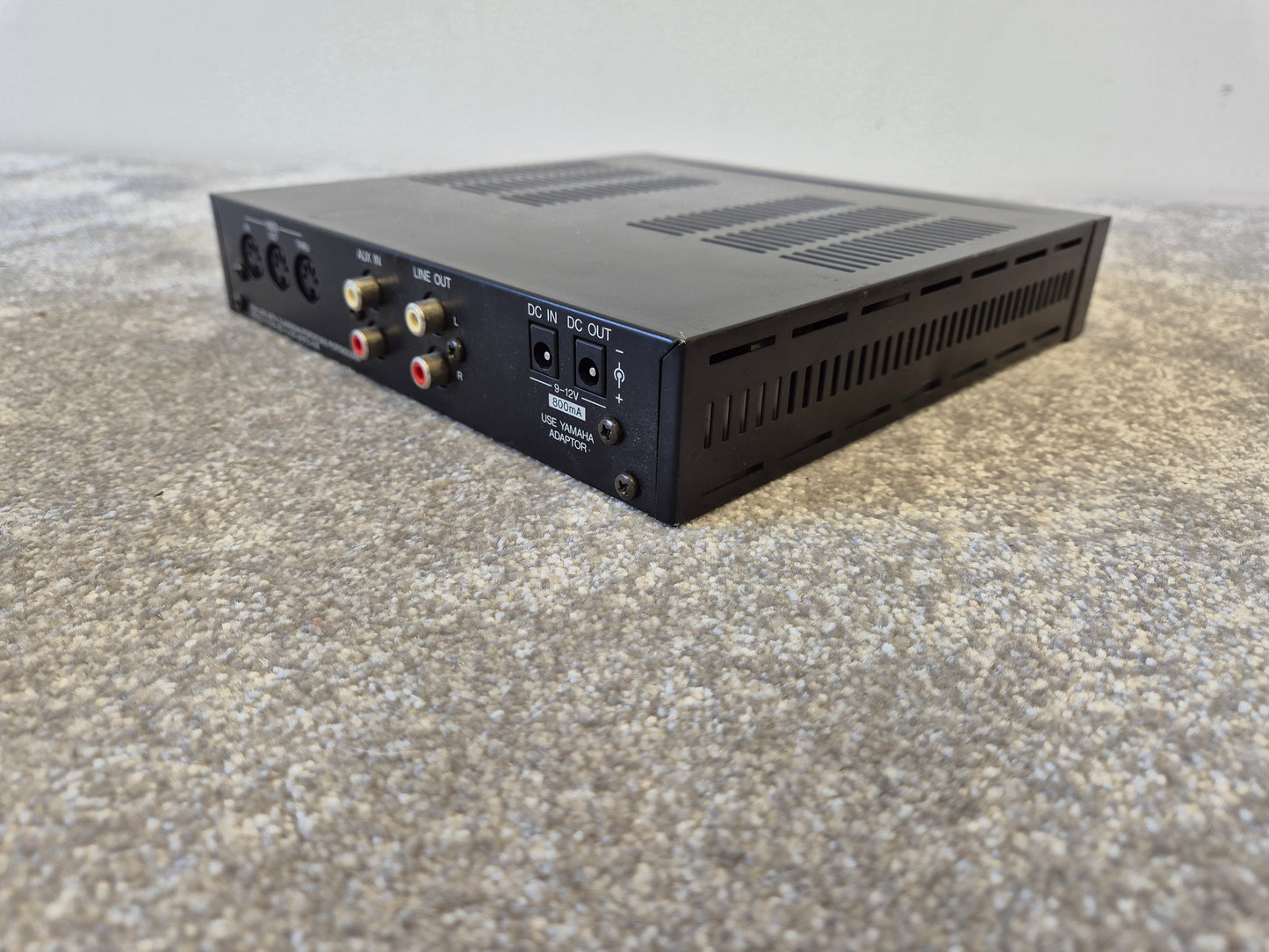 Yamaha AWM EMT-10 - Half-Rack-Sized Sound Module