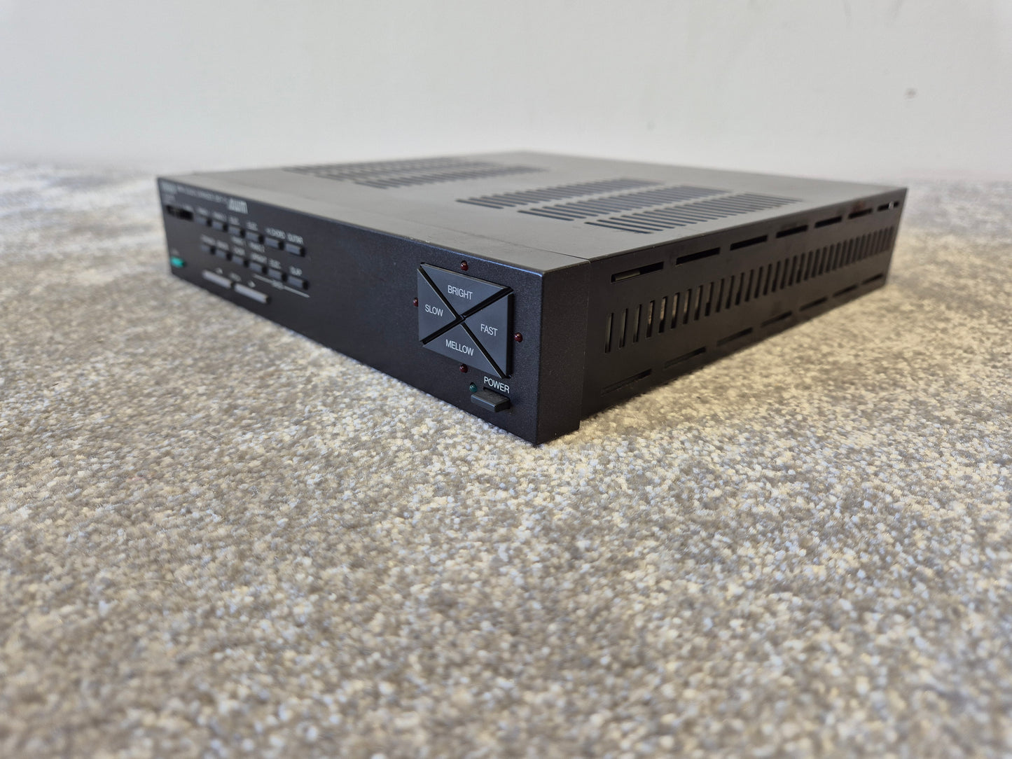 Yamaha AWM EMT-10 - Half-Rack-Sized Sound Module