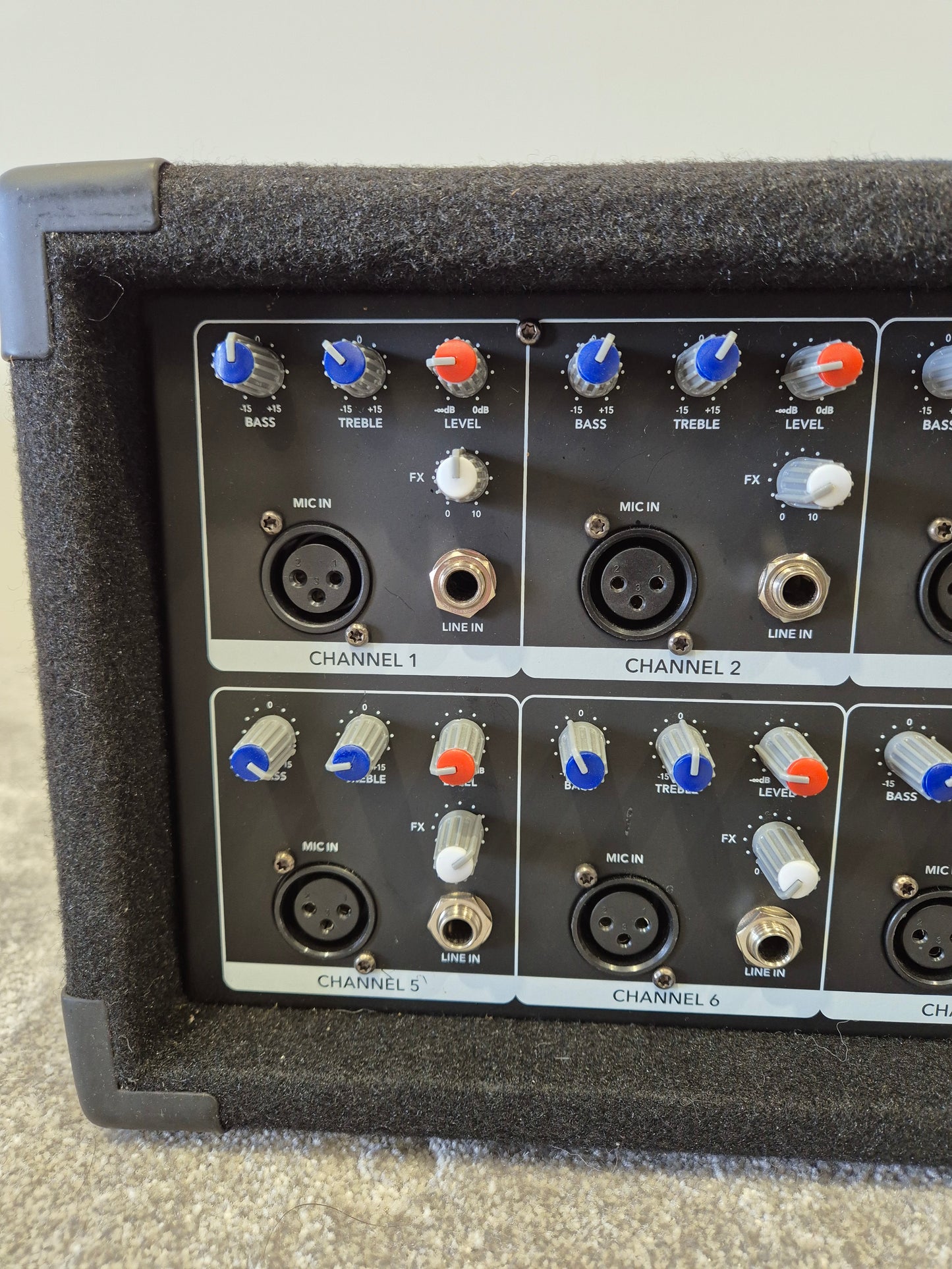 SubZero PMIX8-MP - 8 Channel Powered Mixer w/ Original Box