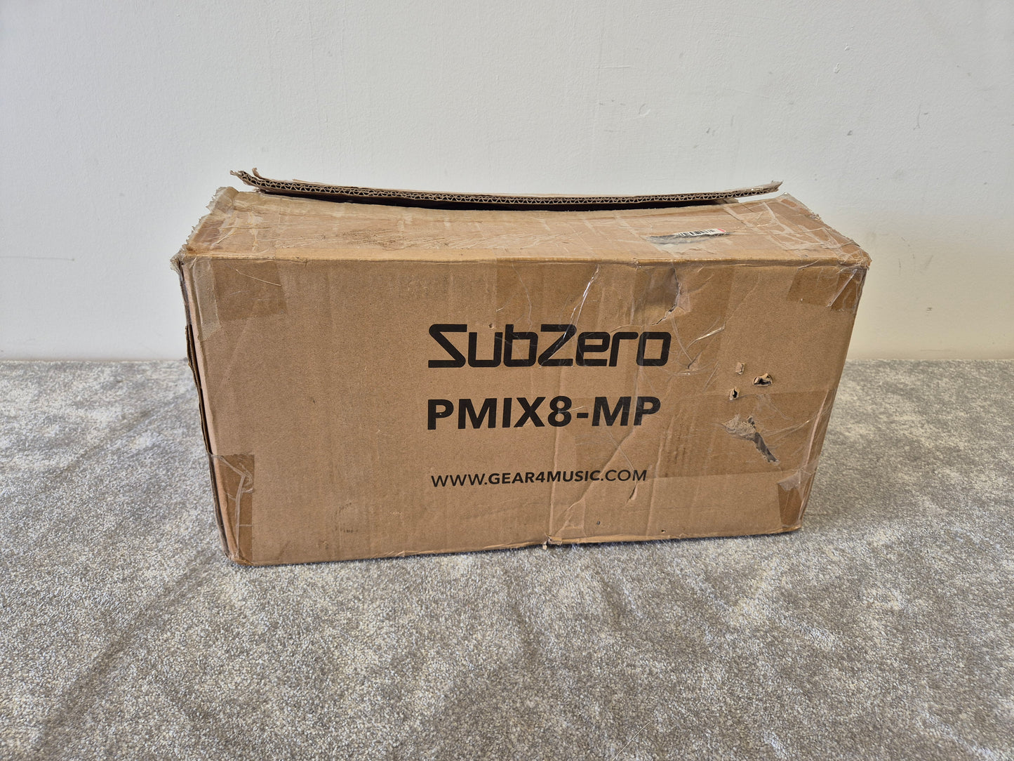 SubZero PMIX8-MP - 8 Channel Powered Mixer w/ Original Box