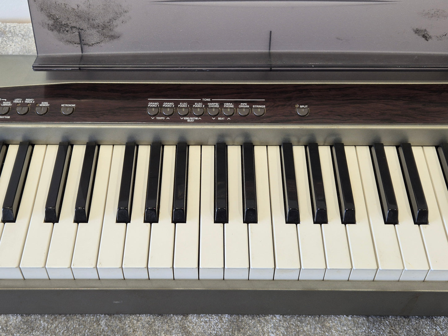 Casio Privia PX-100 - 88-Weighted Key Digital Piano (Read Description)
