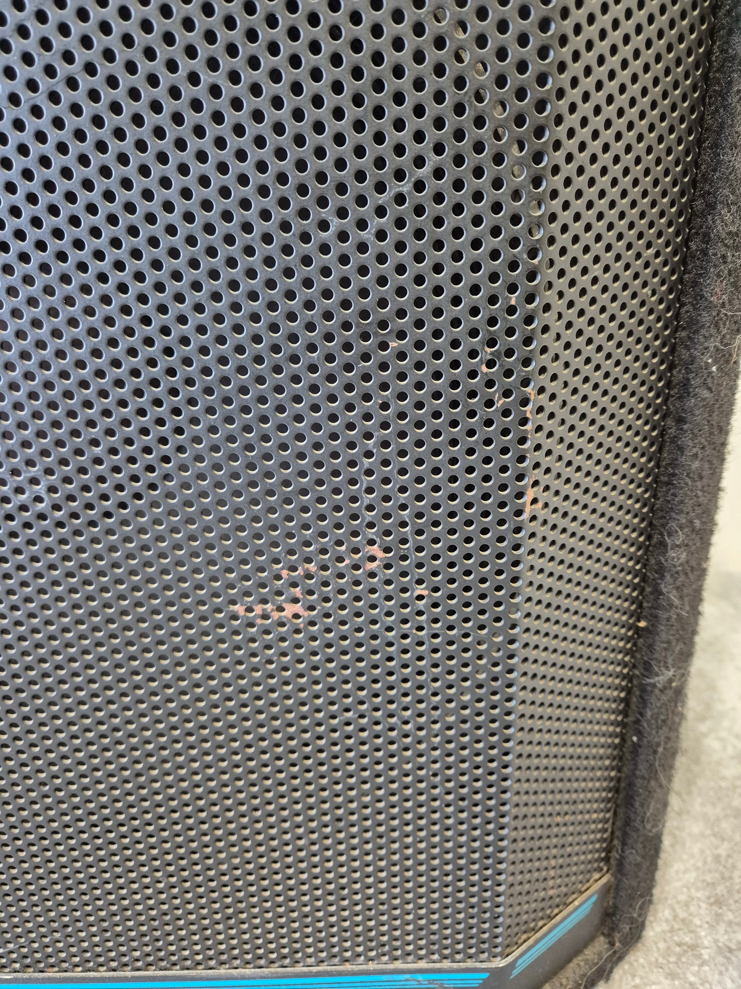 Peavey Hisys 2 - 600-watts Full-Range Operation PA Speaker (Very Good Condition)