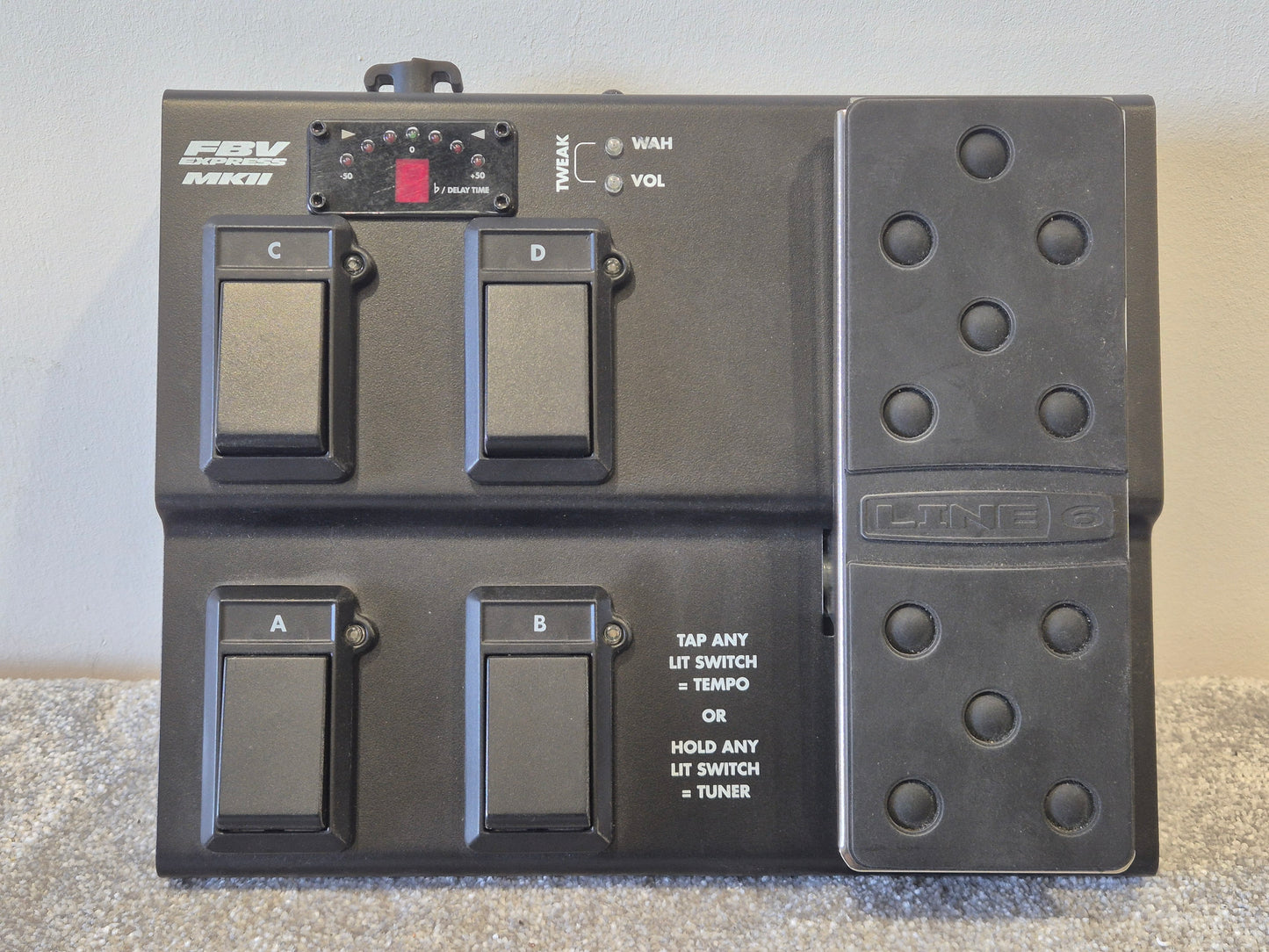 Line 6 FBV Express Mk II - Versatile Foot Controller