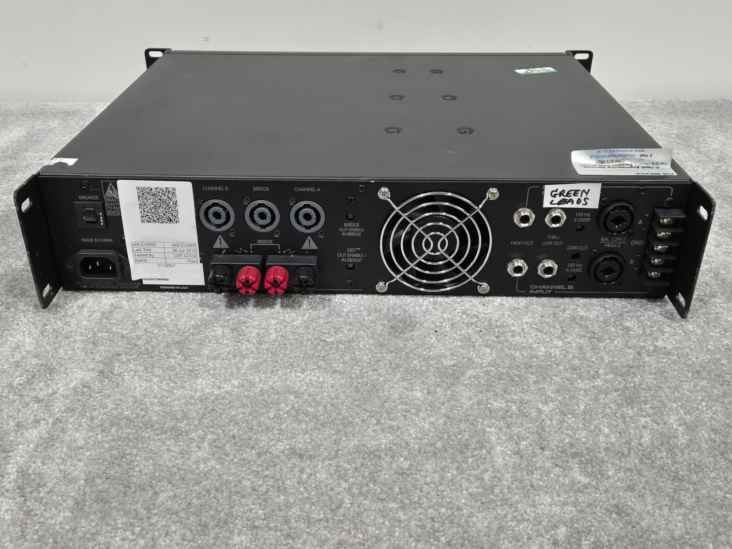 Peavey PV 2600 - Powerful 2-Channel Power Amplifier