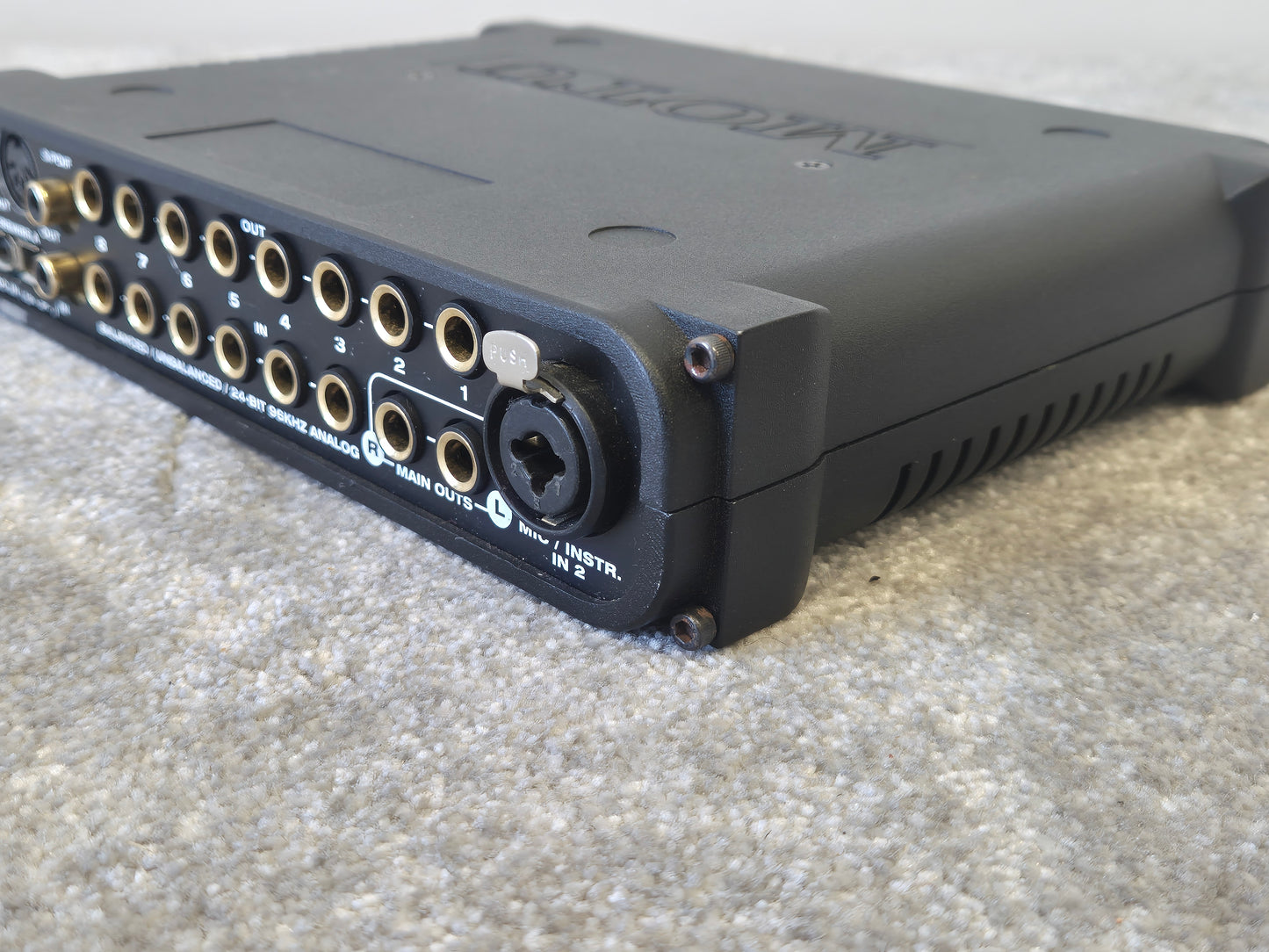 The MOTU UltraLite - Versatile Firewire Audio Interface