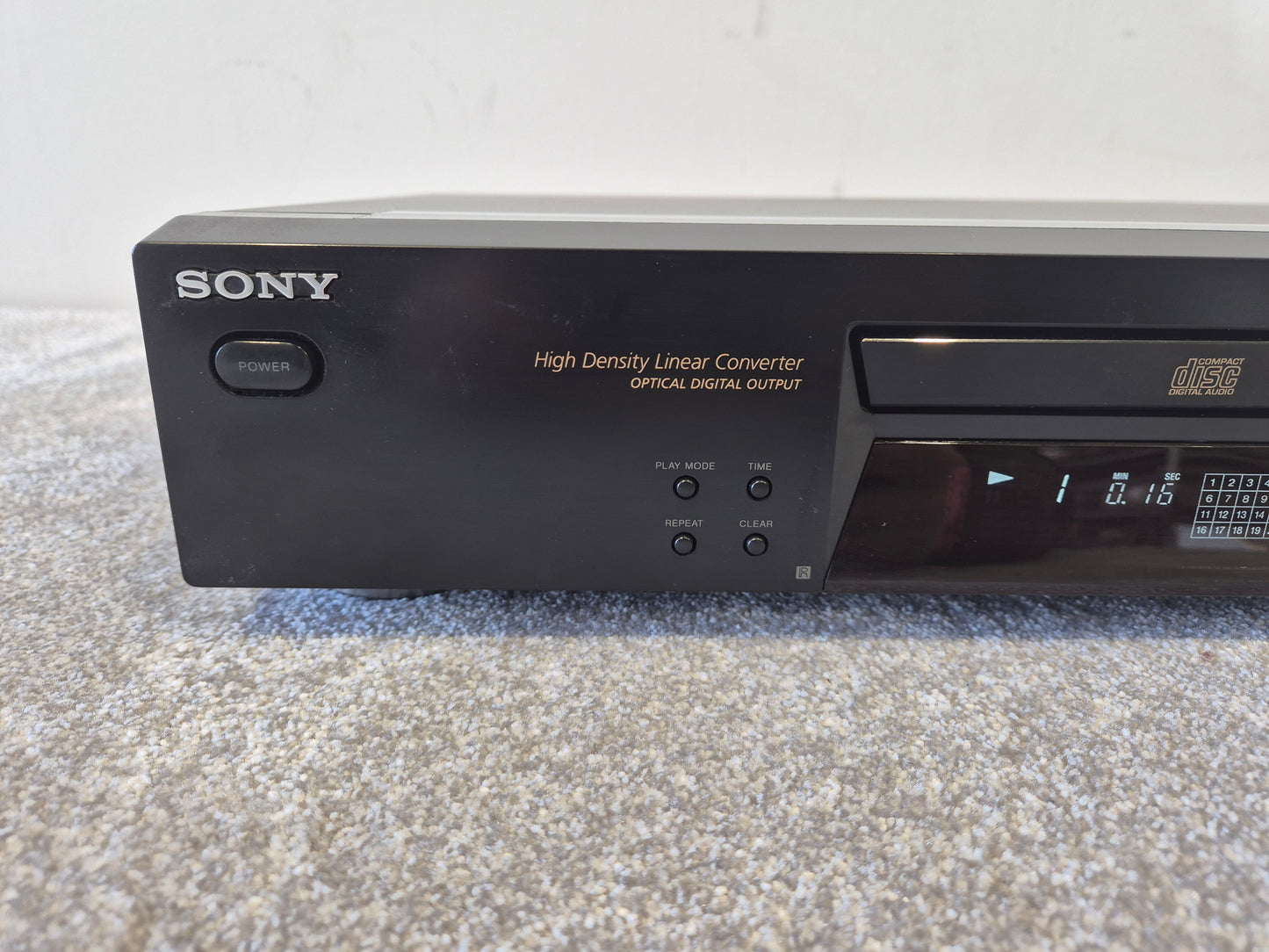 Sony CDP-XE370 - Compact Disc Player - Black
