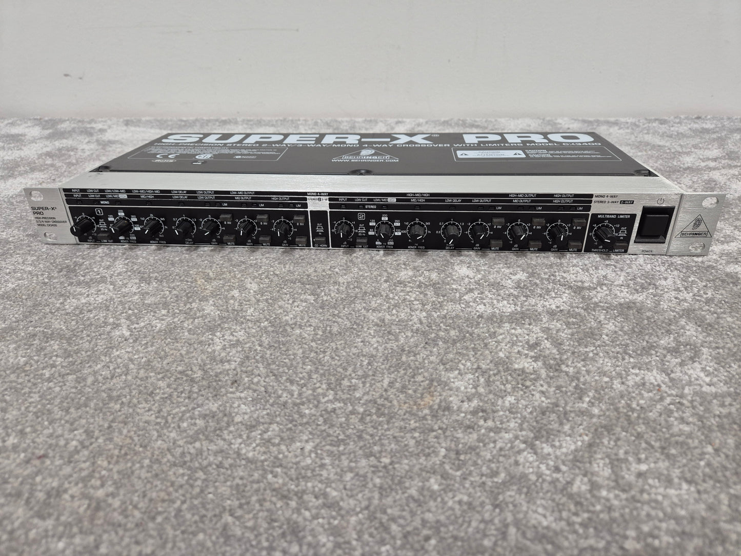 Behringer CX3400 V2 Super-X - High-Precision Stereo Crossover