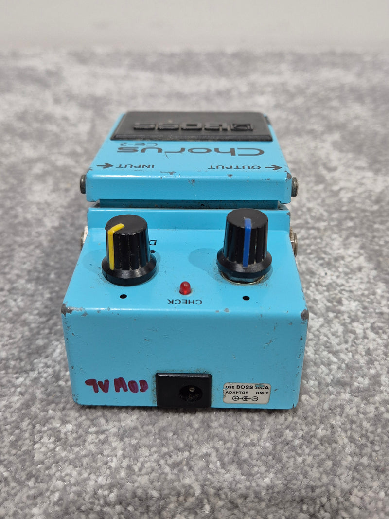Boss CE-2 Chorus - Classic Guitar effects Pedal - image 3