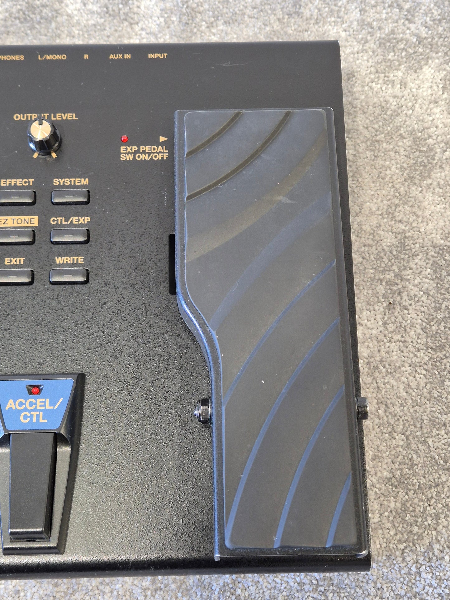 Boss GT-100 - Multi Effects Processor w/ Original Box