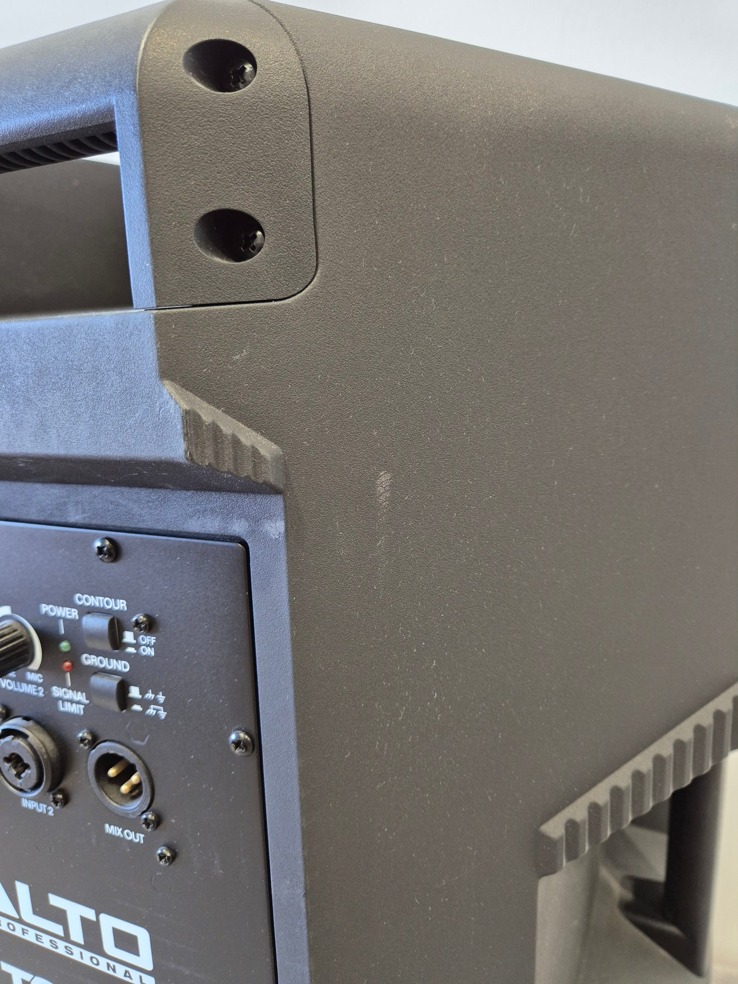 Alto Truesonic TS215 - 1100-watt Active Loudspeaker