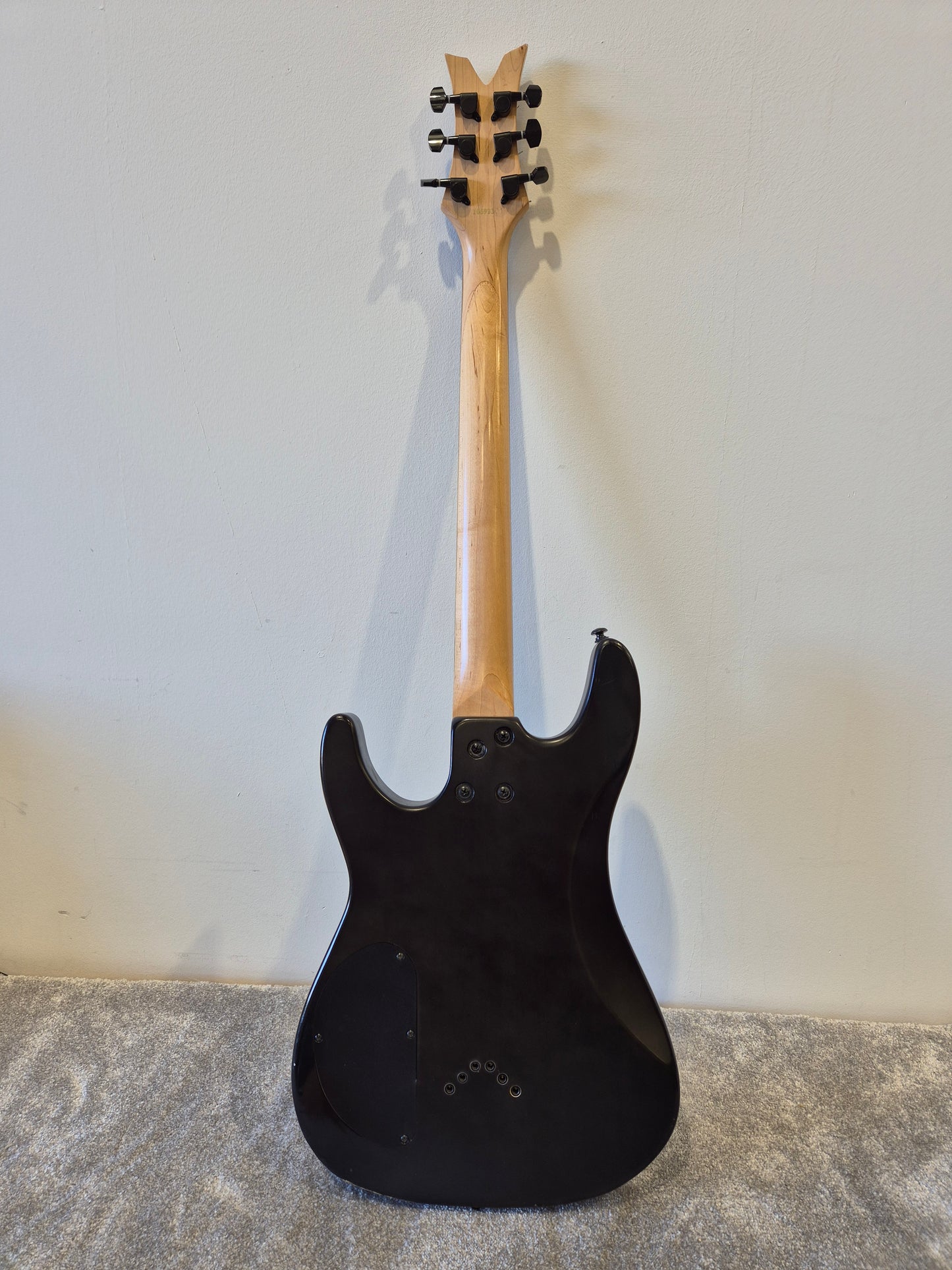 Dean Vendetta X Electric Guitar - Electric Guitar w/ Soft Bag