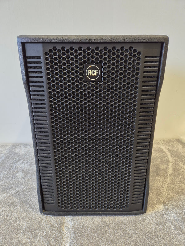 RCF EVOX 8 Active Two-Way Array - Portable Sound System w/ Cover Case