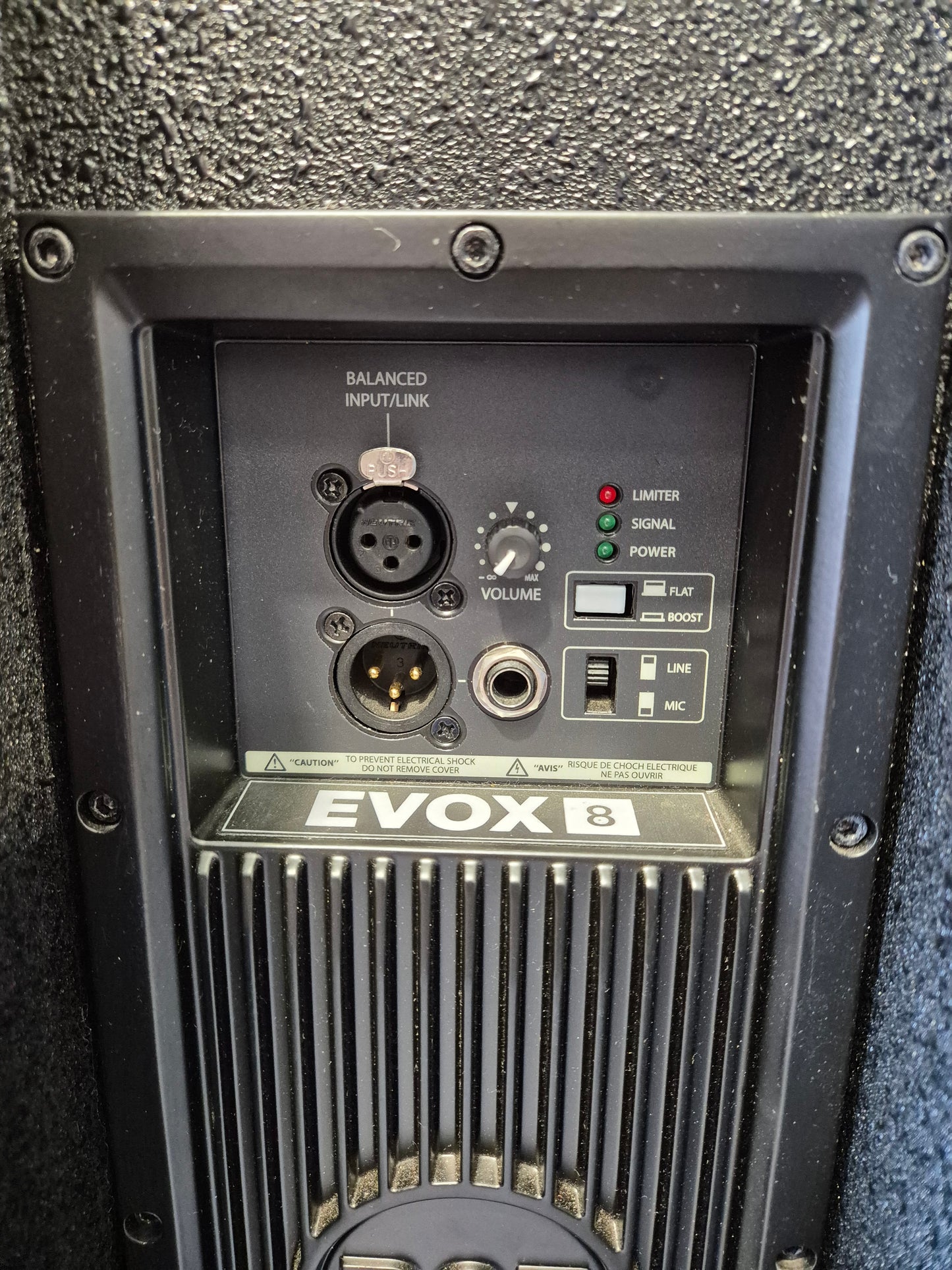 RCF EVOX 8 Active Two-Way Array - Portable Sound System w/ Cover Case