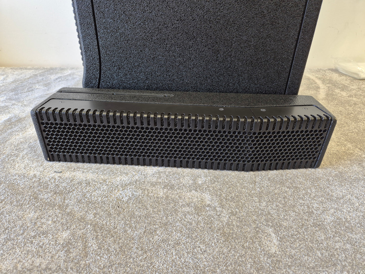 RCF EVOX 8 Active Two-Way Array - Portable Sound System w/ Cover Case
