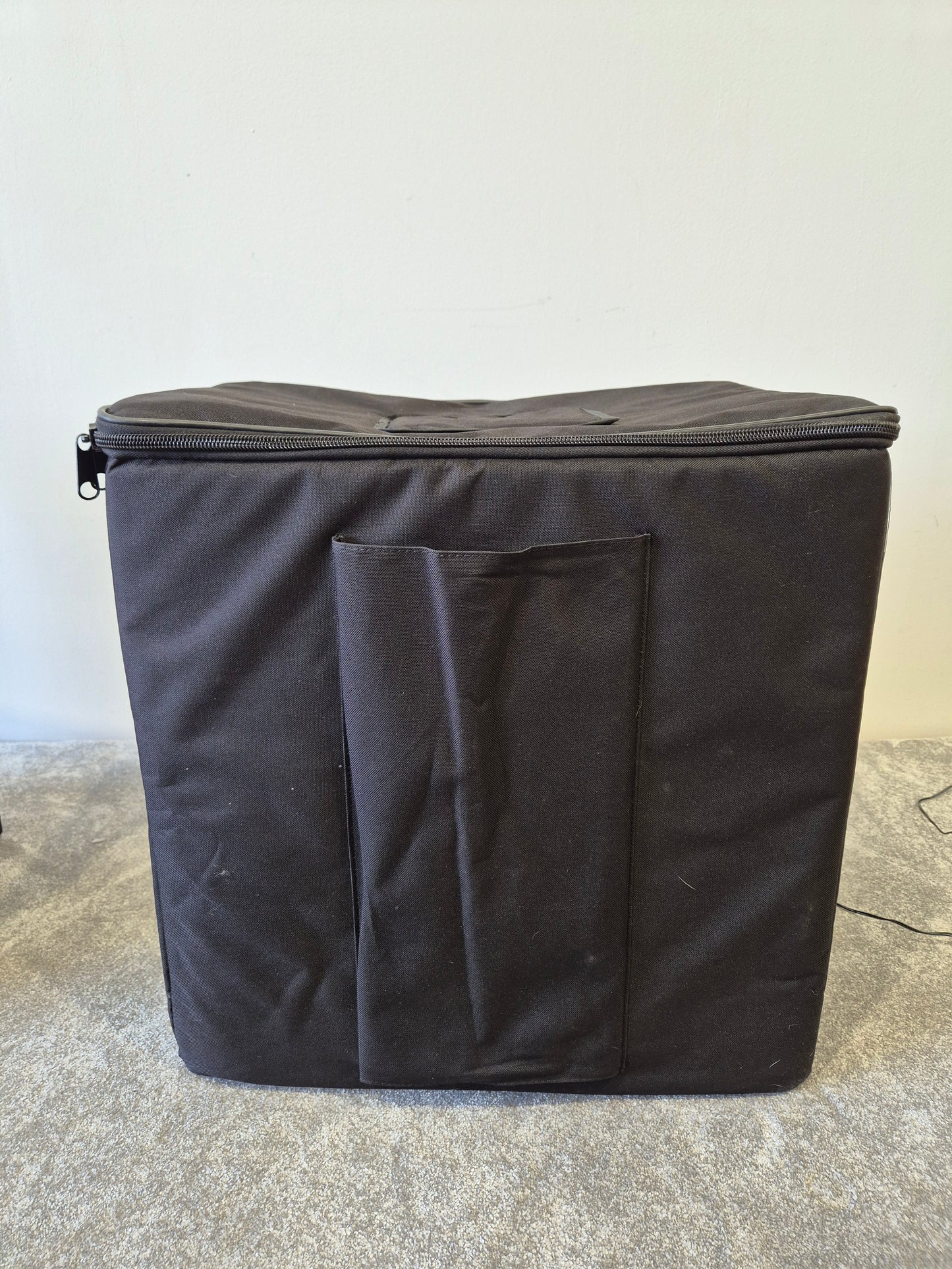 RCF EVOX 8 Active Two-Way Array - Portable Sound System w/ Cover Case