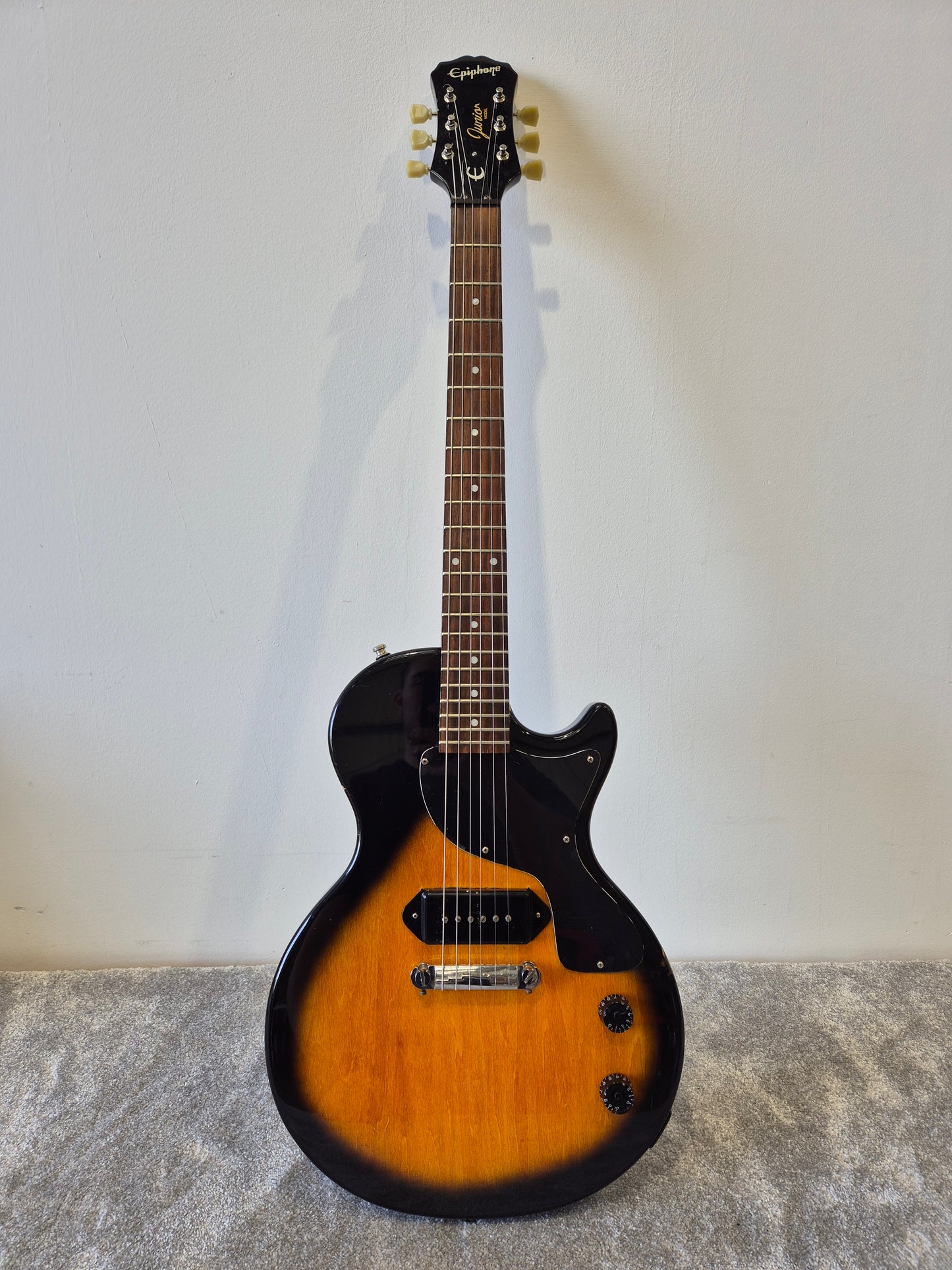 Epiphone Les Paul Junior - Electric Guitar w/ Soft Gig Bag