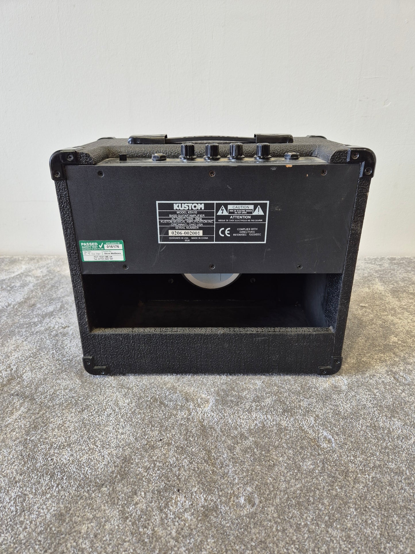 Kustom KBA10 - 10-watt Bass Guitar Amplifier