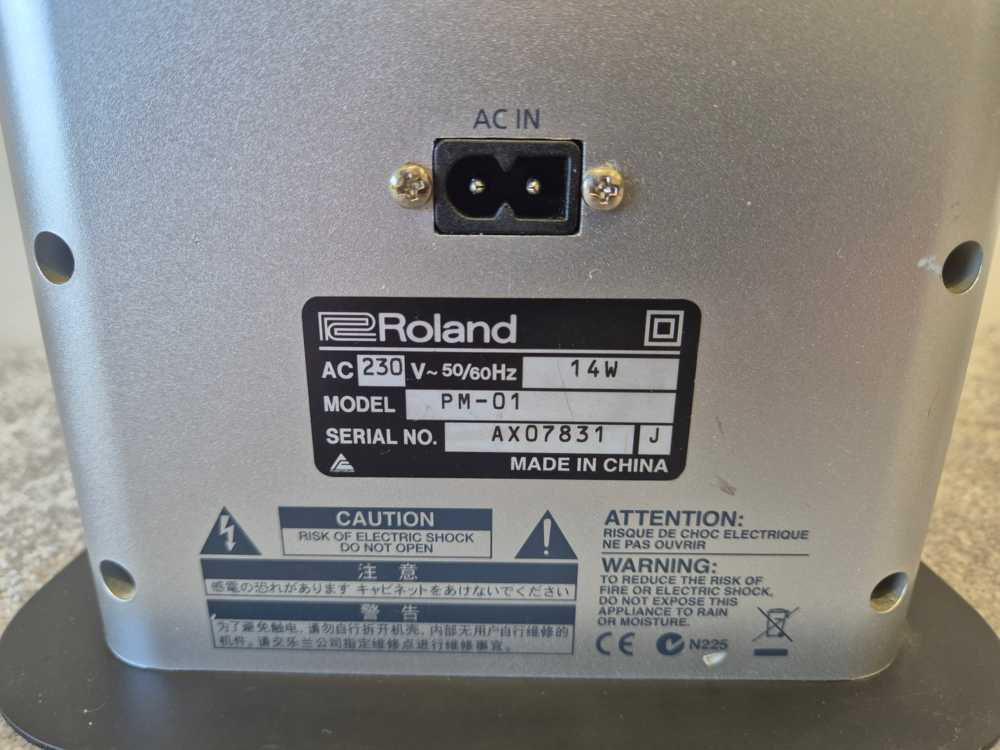 Roland PM-01 - Personal Drum Monitor (Spares or Repairs)