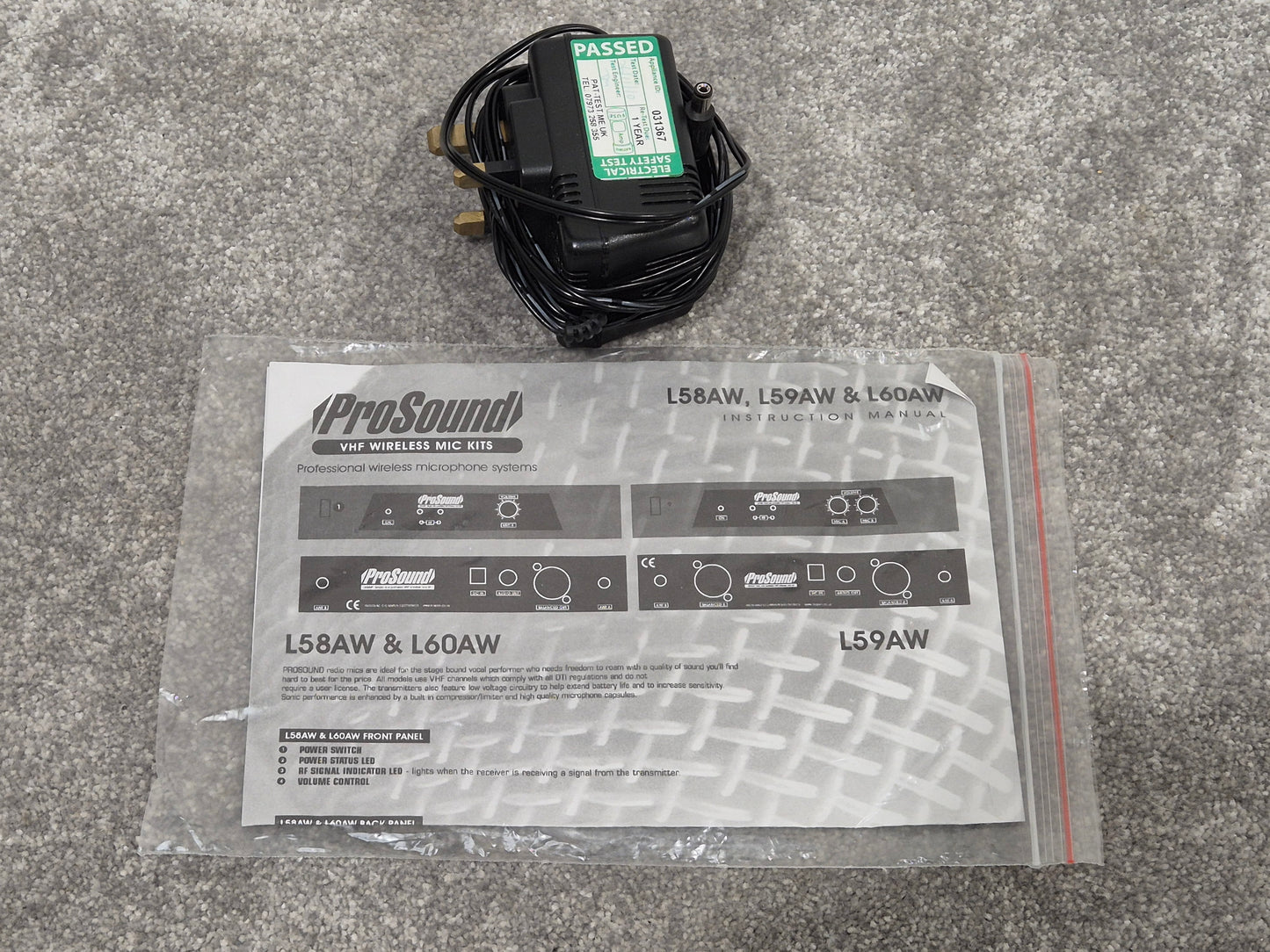 Prosound L59AW Twin Microphone Portable VHF Wireless + Black Case