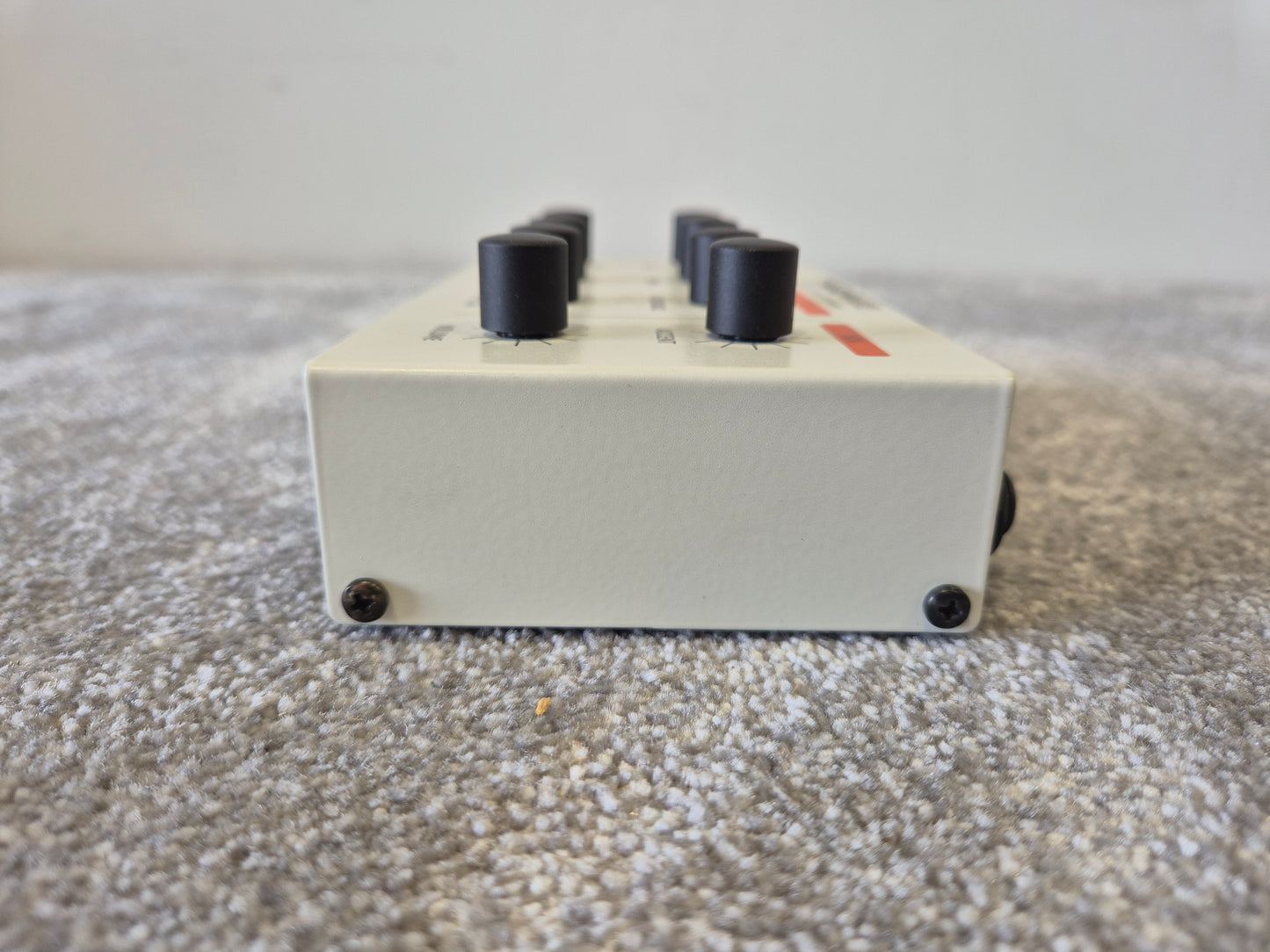 The MAM MB33 - Analog Monophonic Synthesizer