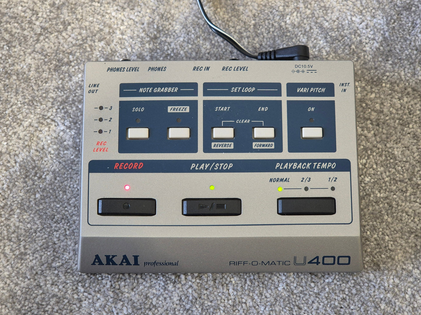 Akai U400 - Sampler Looper w/ Original Box