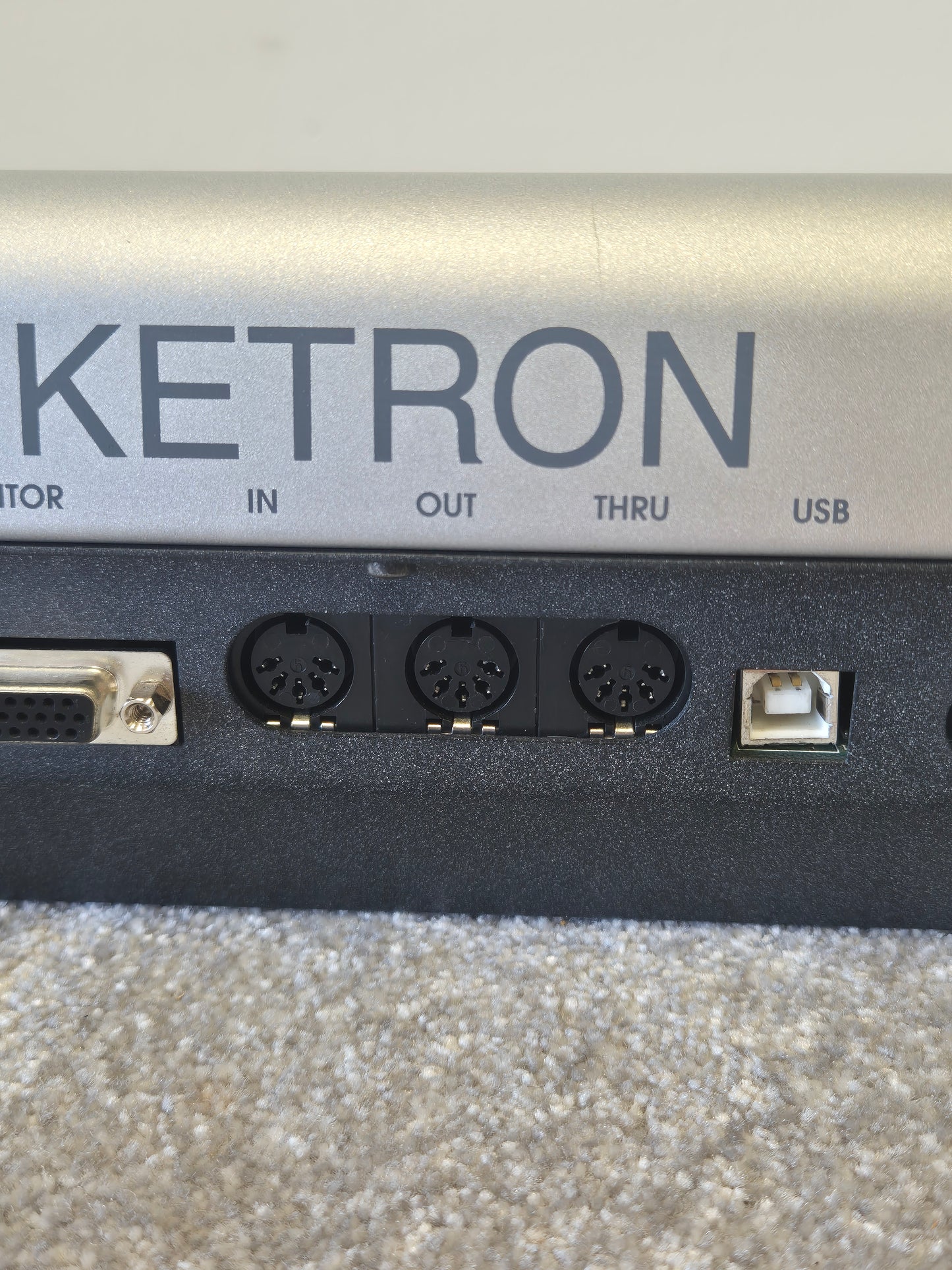 Ketron Midjay Live Audio/Midi Player - Multimedia Module w/ Soft Bag - Excellent