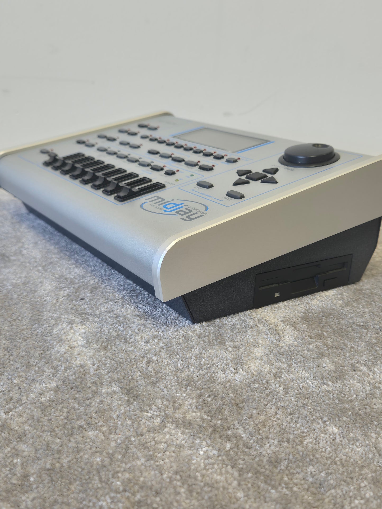 Ketron Midjay Live Audio/Midi Player - Multimedia Module w/ Soft Bag - Excellent