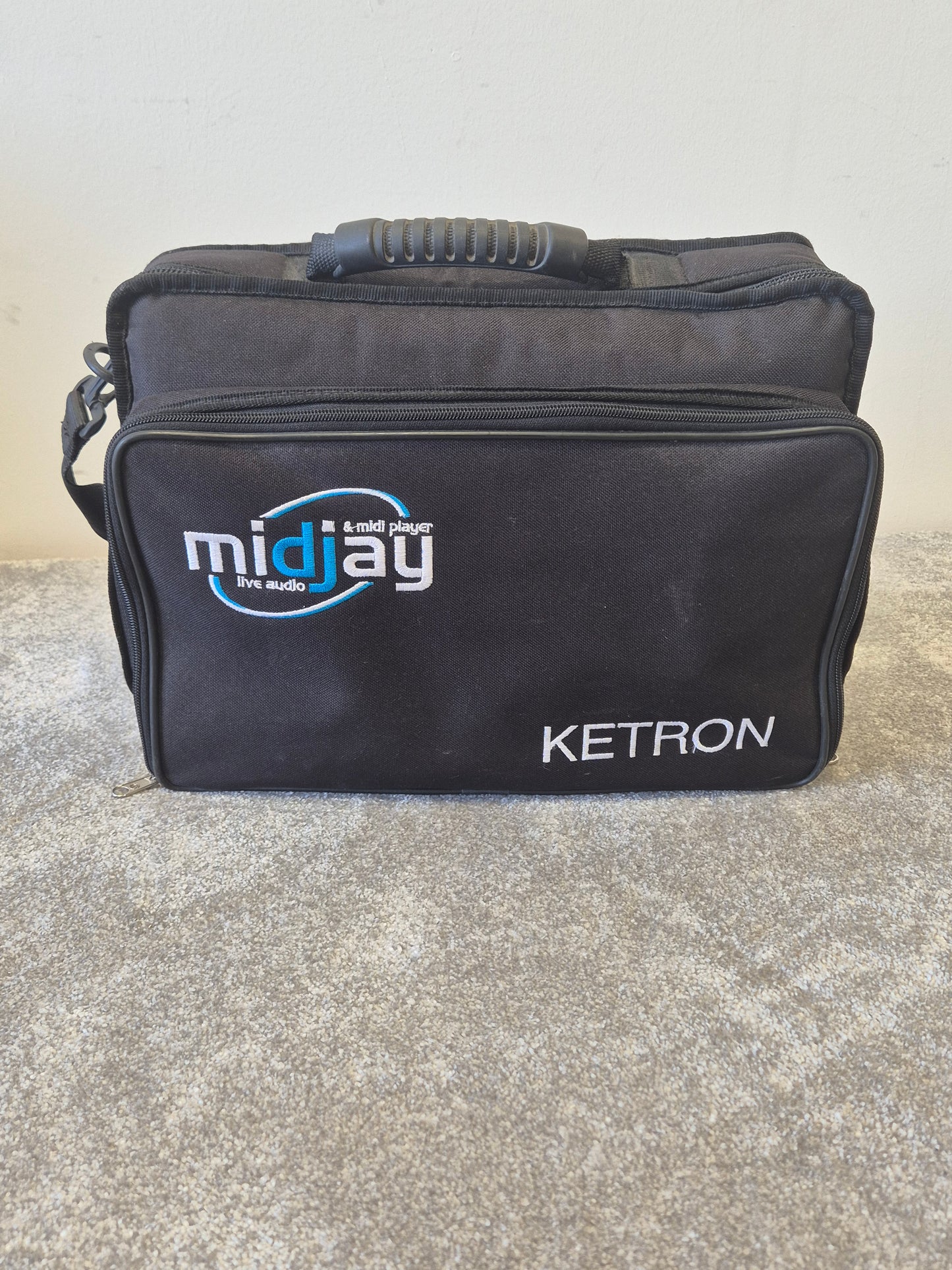Ketron Midjay Live Audio/Midi Player - Multimedia Module w/ Soft Bag - Excellent