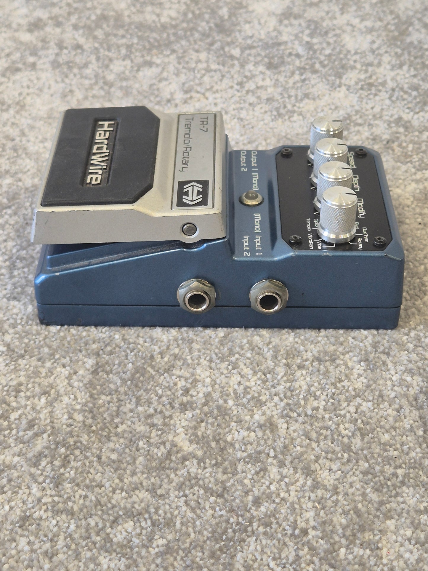 DigiTech Hardwire TR-7 - Versatile Effects Pedal (Read Description)