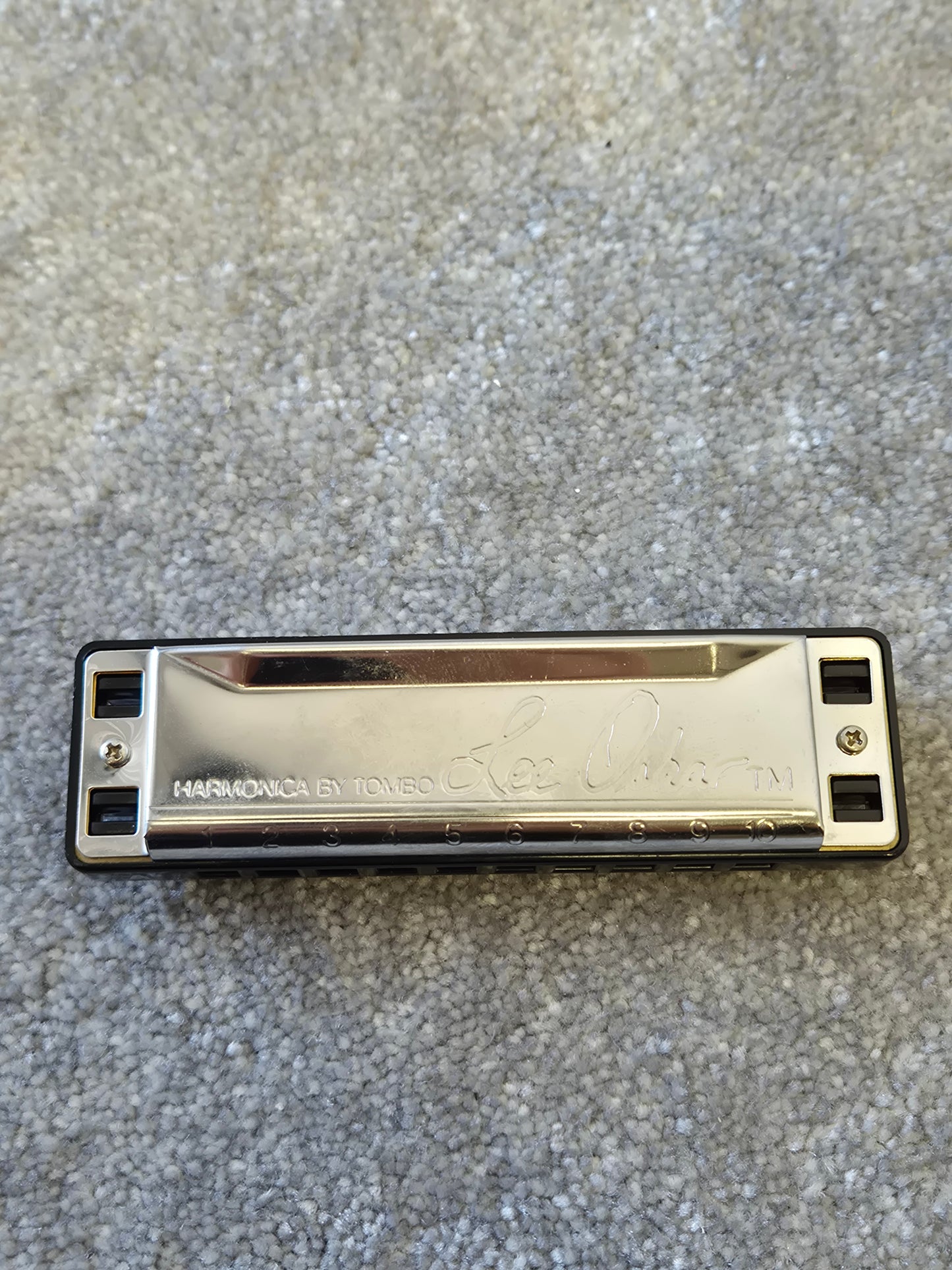 Lee Oskar Harmonica Ab - Harmonica by Tombo w/ Black Case