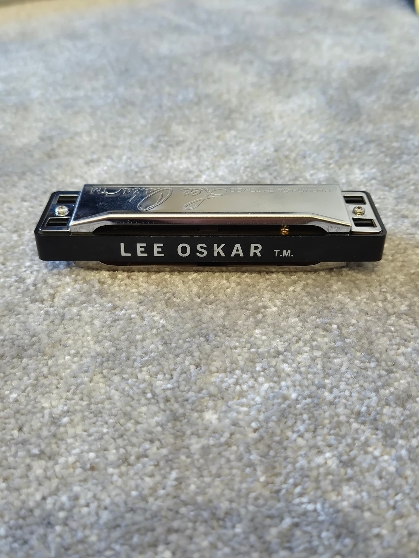 Lee Oskar Harmonica Ab - Harmonica by Tombo w/ Black Case